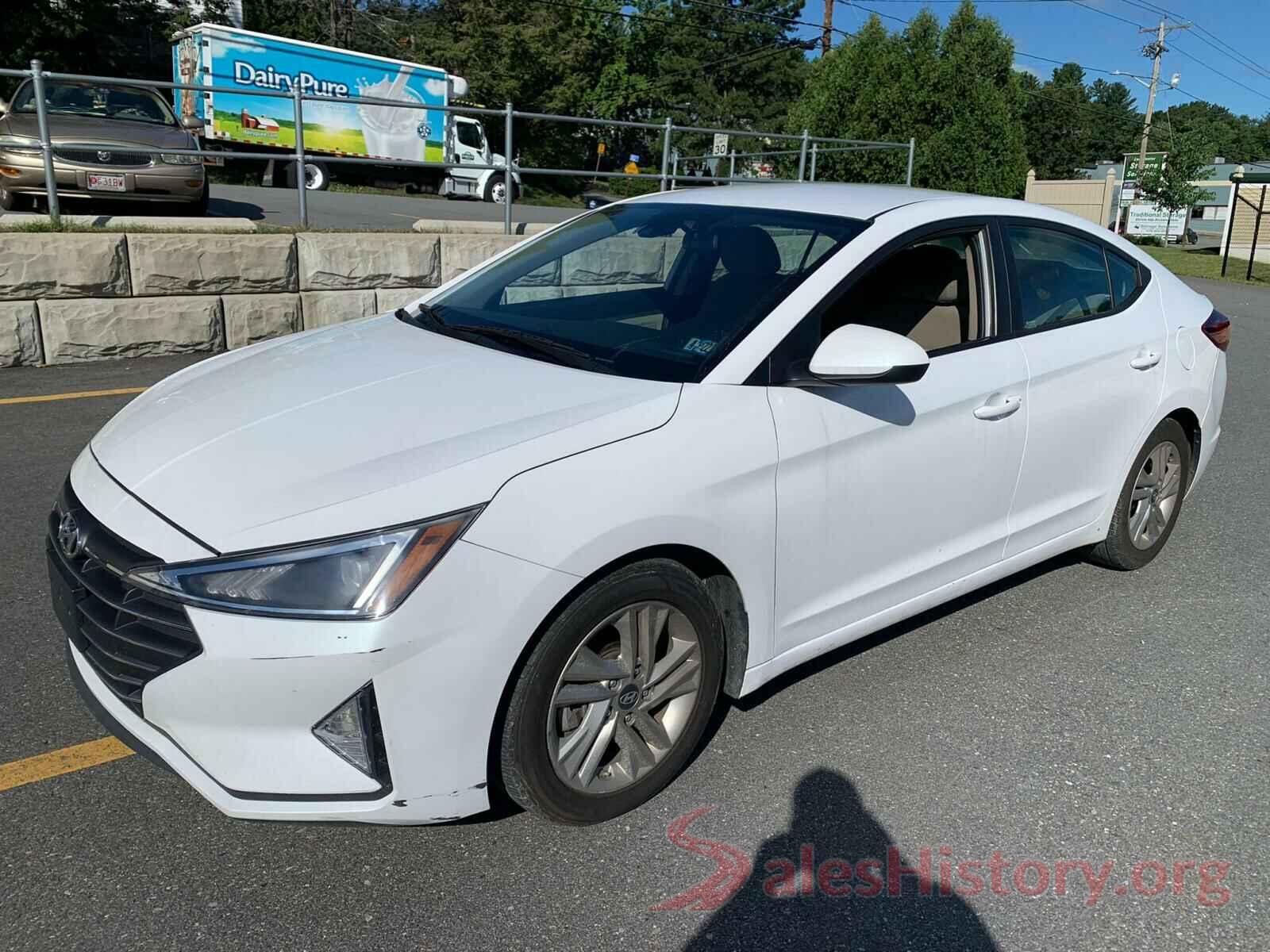 5NPD84LF2KH444200 2019 HYUNDAI ELANTRA