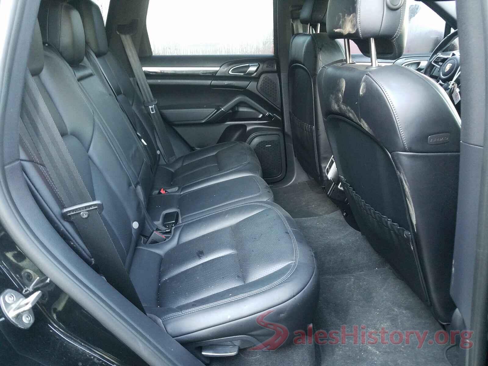 WP1AA2A25GKA09478 2016 PORSCHE CAYENNE