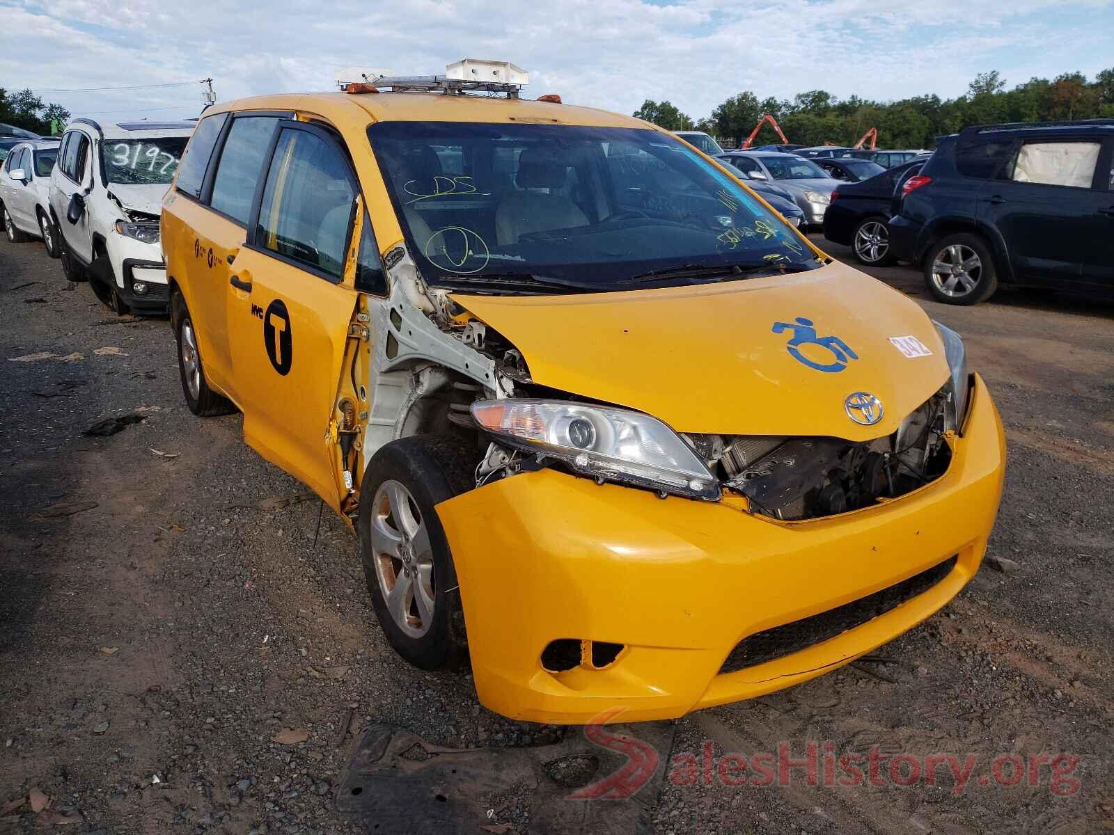 5TDZK3DC3GS700593 2016 TOYOTA SIENNA