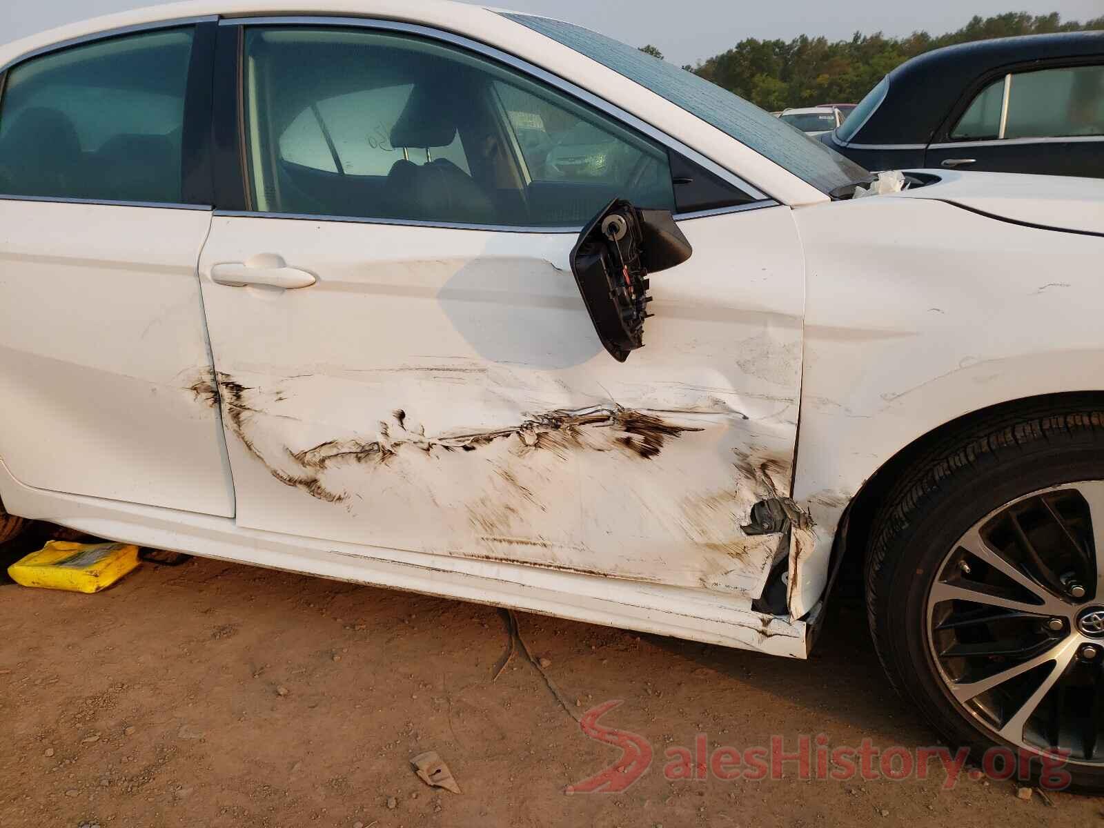 4T1B11HK2KU727620 2019 TOYOTA CAMRY