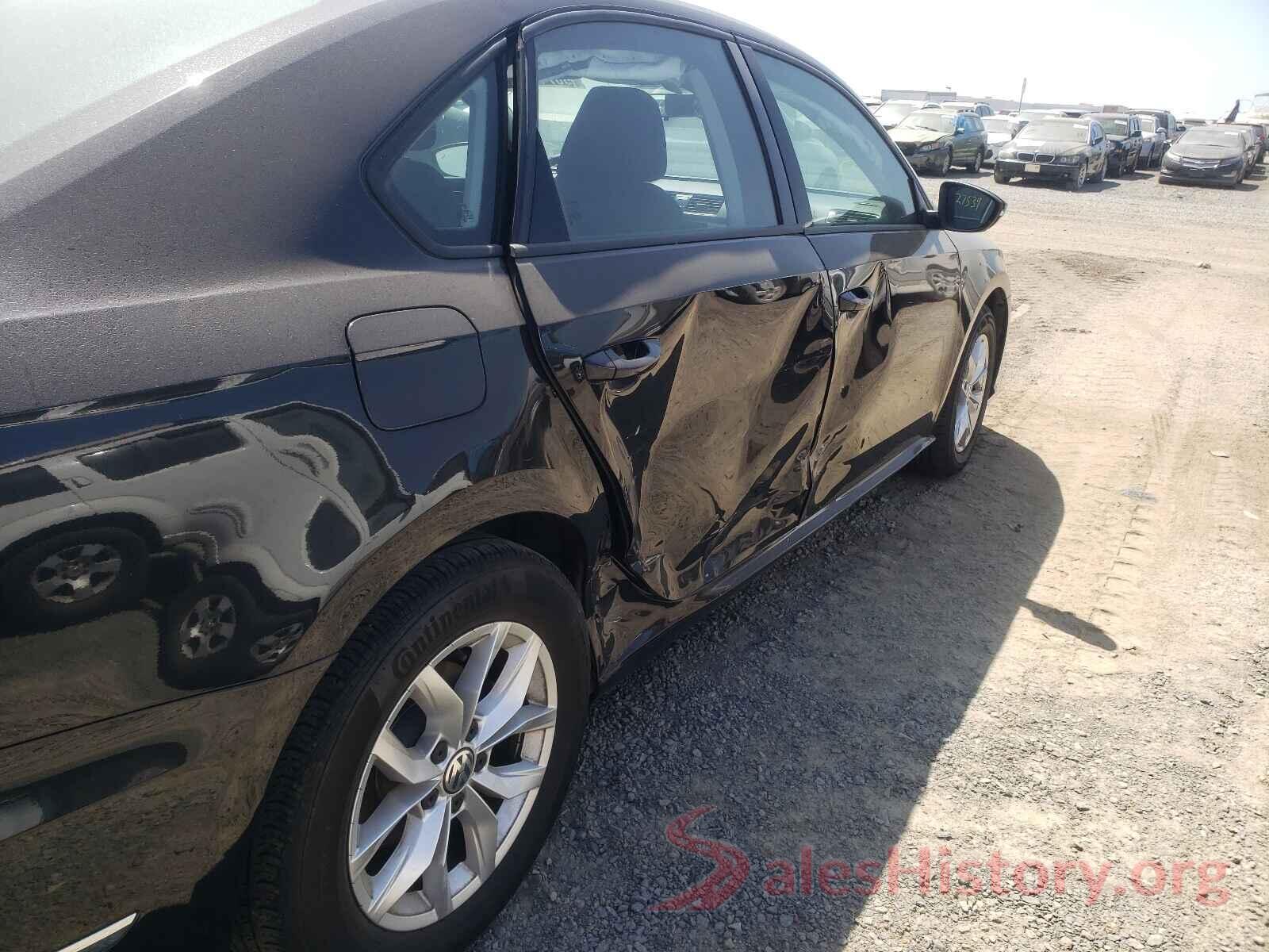 1VWAA7A37JC038809 2018 VOLKSWAGEN PASSAT