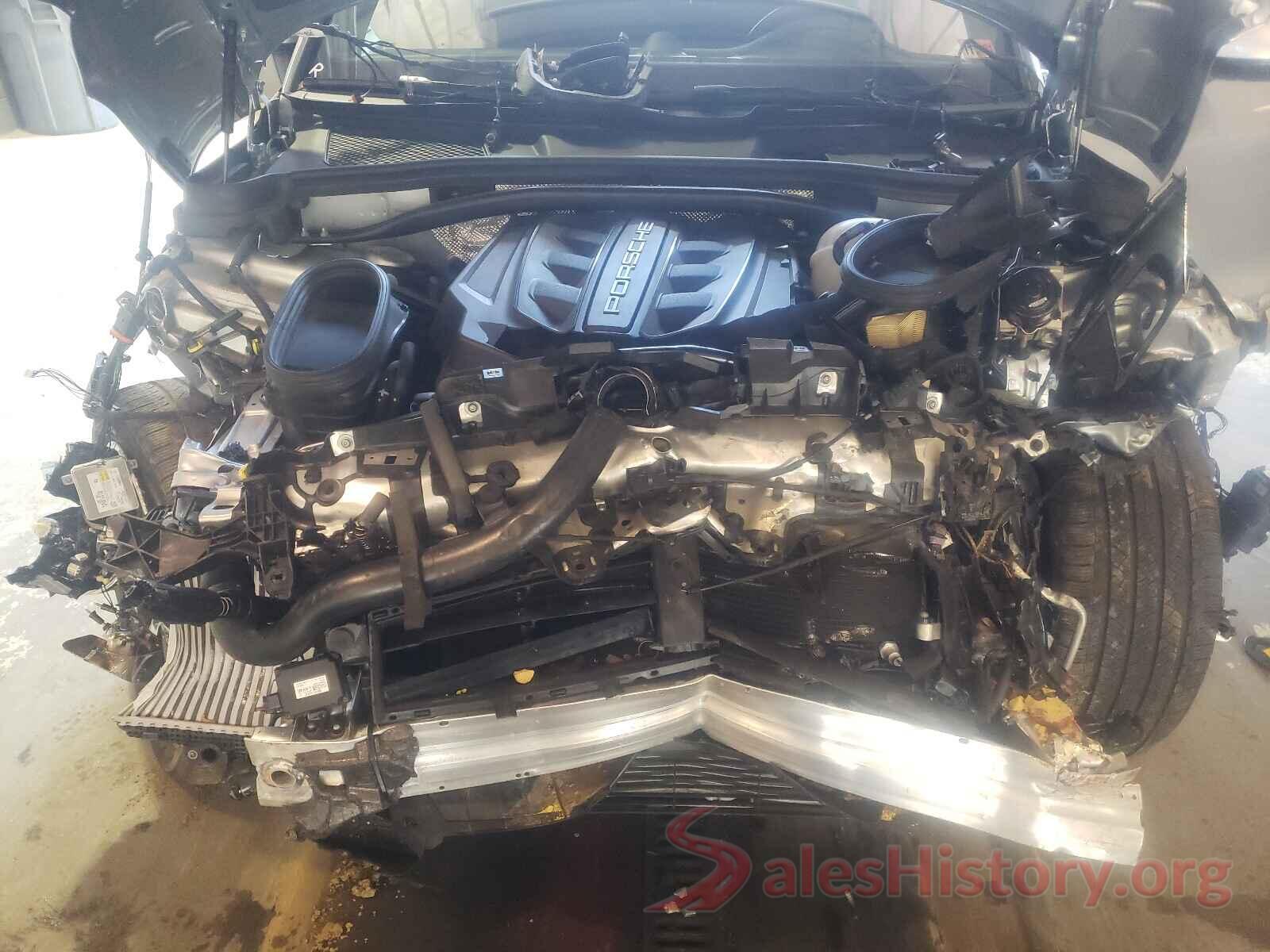 WP1AB2A55JLB32352 2018 PORSCHE MACAN