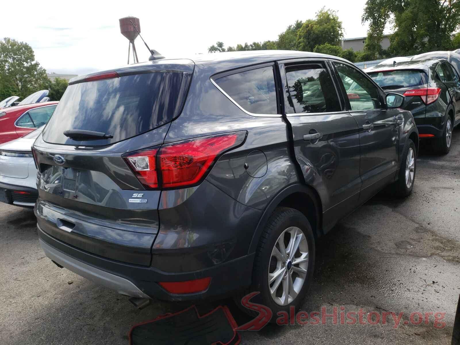 1FMCU9GD5KUA28723 2019 FORD ESCAPE