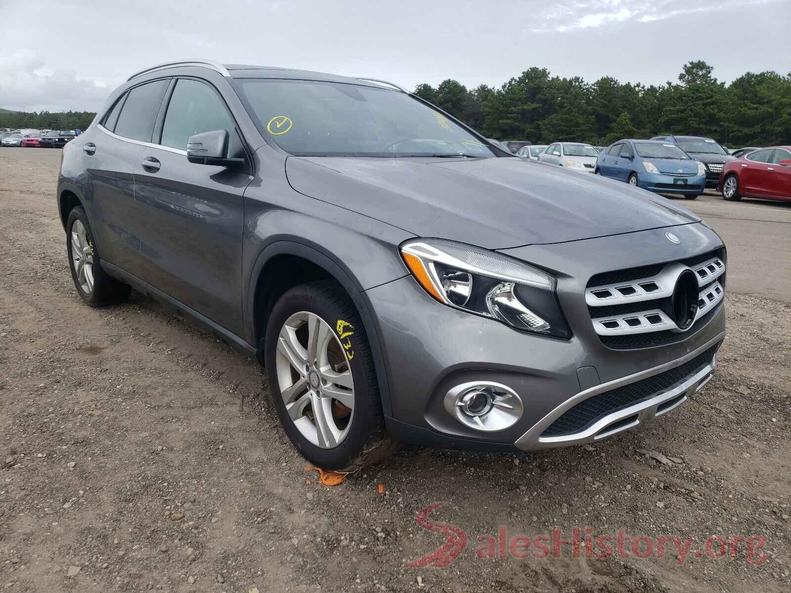 WDCTG4GB5JJ370941 2018 MERCEDES-BENZ GLA-CLASS