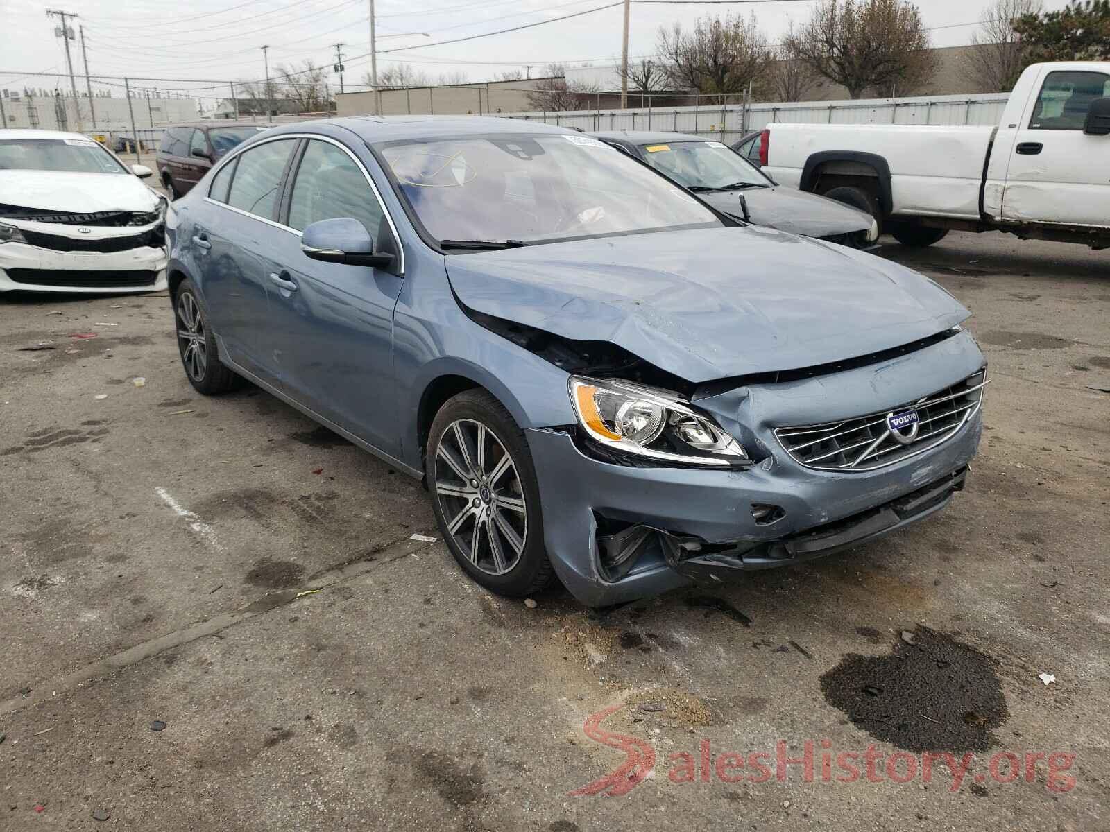 LYV402HK2HB142321 2017 VOLVO S60