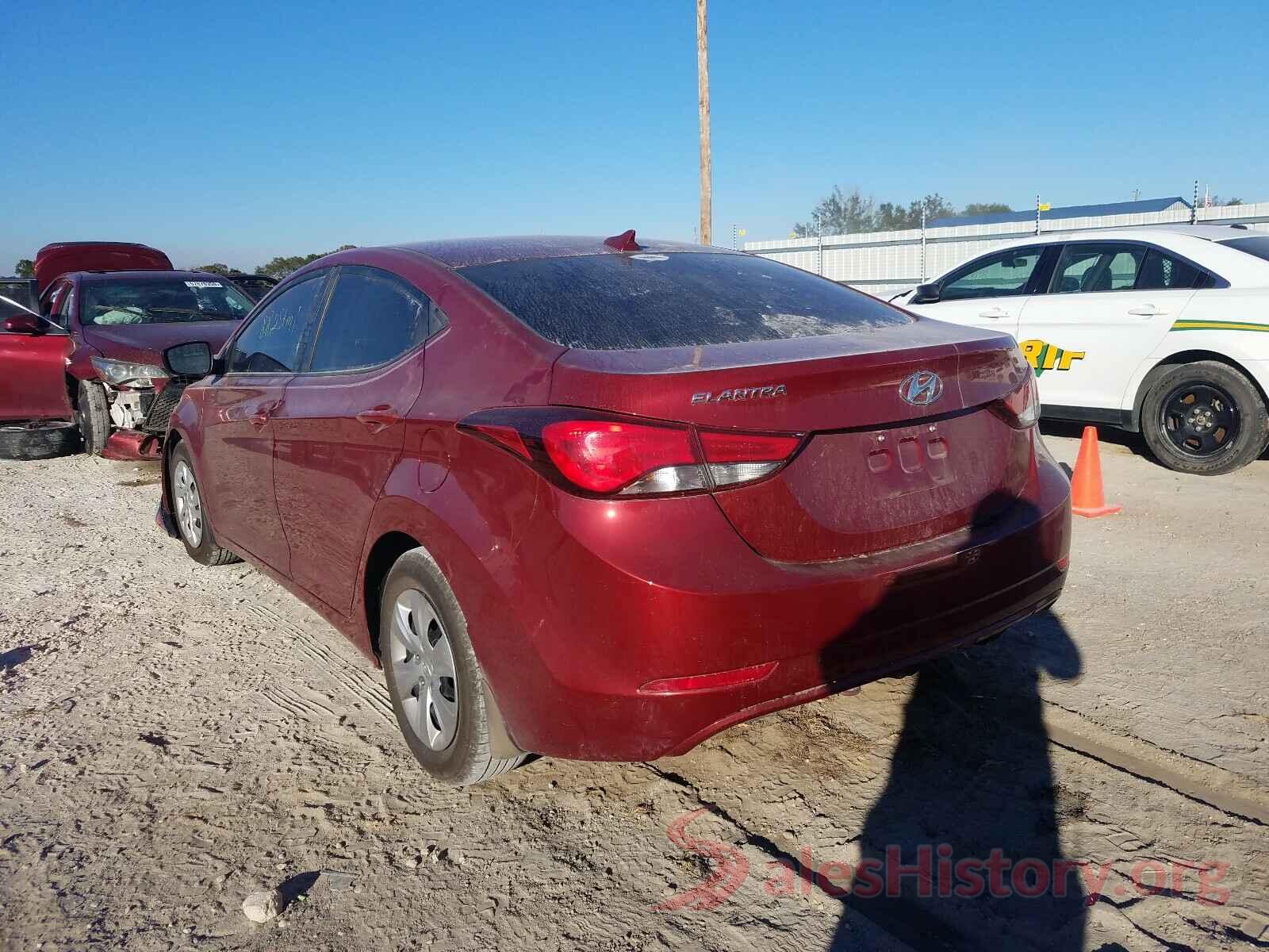 5NPDH4AE3GH758052 2016 HYUNDAI ELANTRA