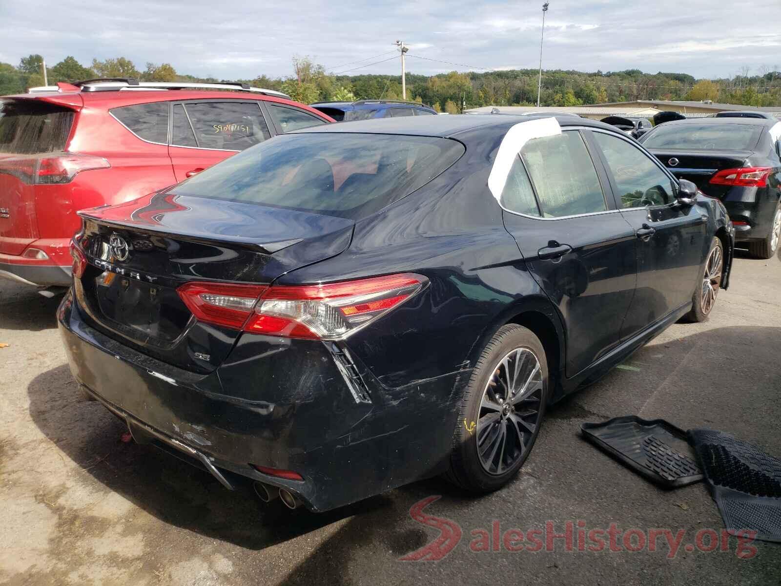 JTNB11HK1J3015426 2018 TOYOTA CAMRY