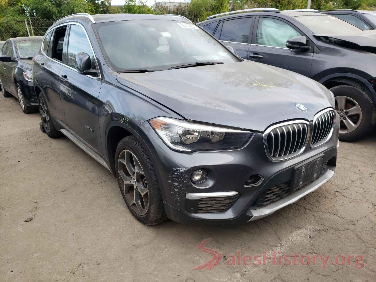 WBXHT3C36J5L26586 2018 BMW X1