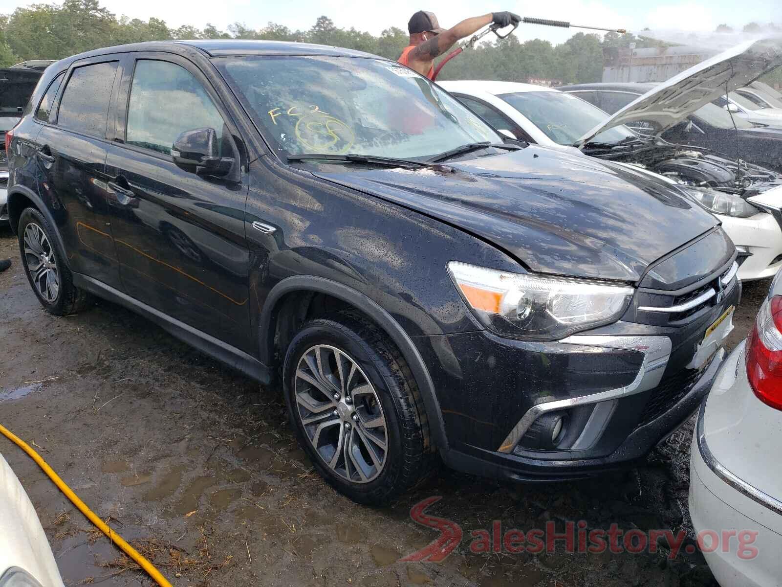 JA4AP4AU0KU027570 2019 MITSUBISHI OUTLANDER