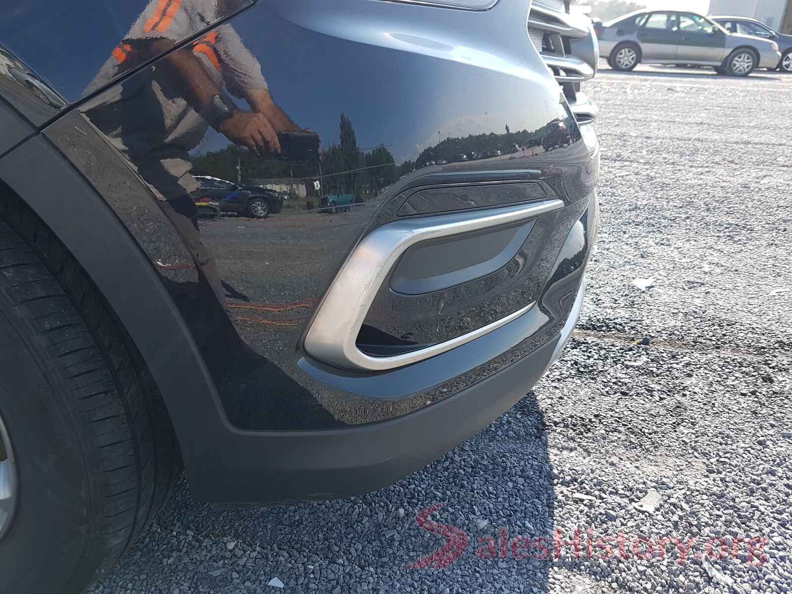 5NMZTDLB7HH046830 2017 HYUNDAI SANTA FE