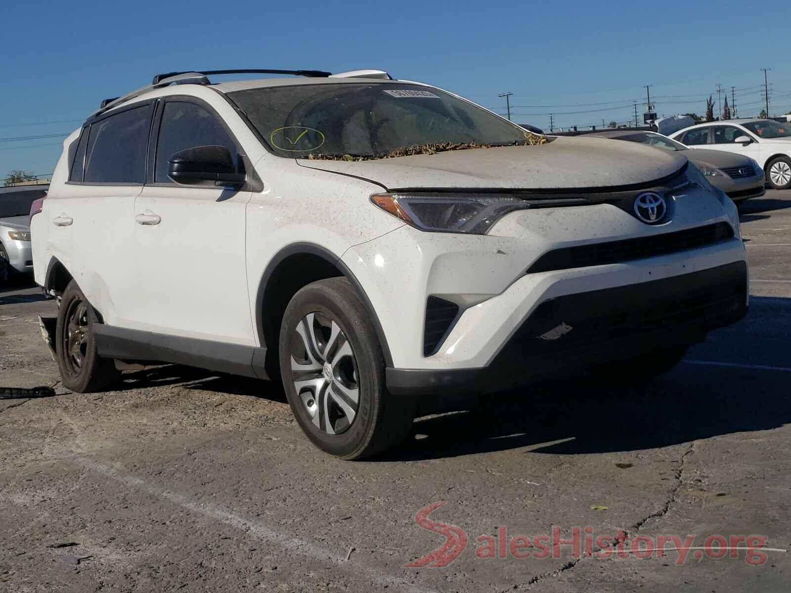 JTMZFREV0GJ098207 2016 TOYOTA RAV4