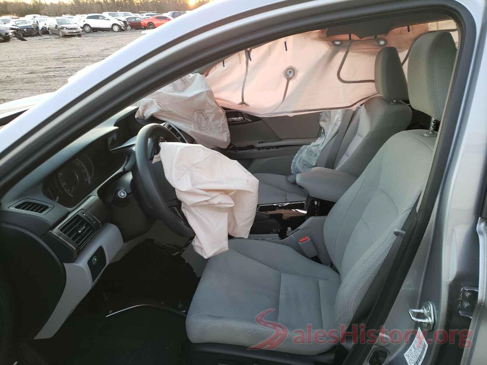 1HGCR2F75HA292366 2017 HONDA ACCORD