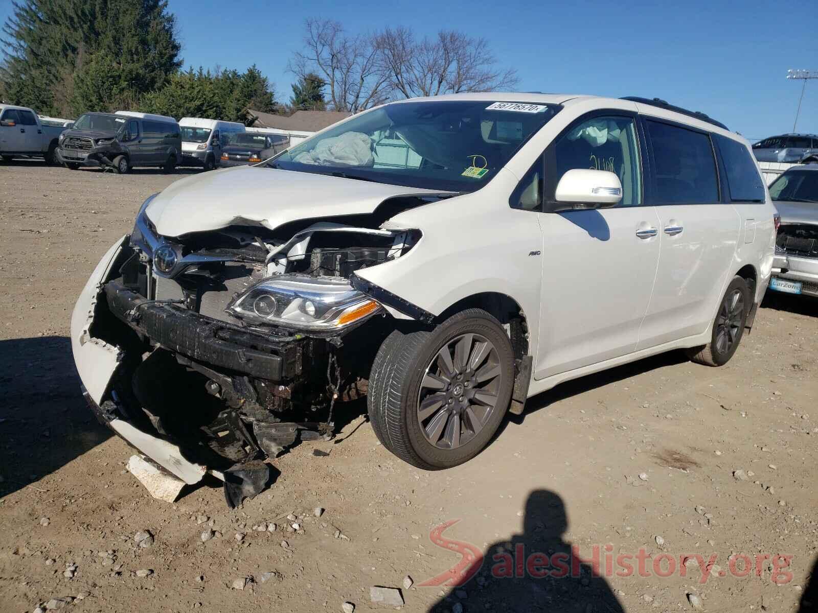 5TDDZ3DC1KS218252 2019 TOYOTA SIENNA