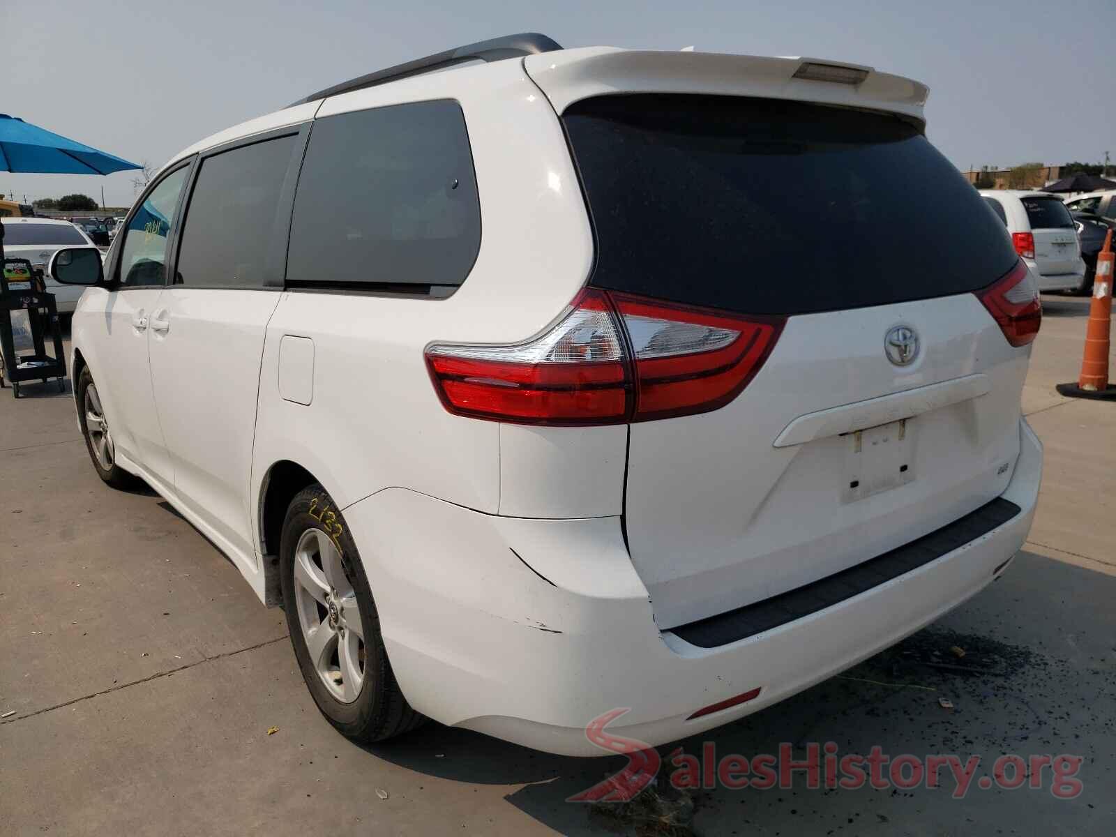 5TDKZ3DC7JS963528 2018 TOYOTA SIENNA