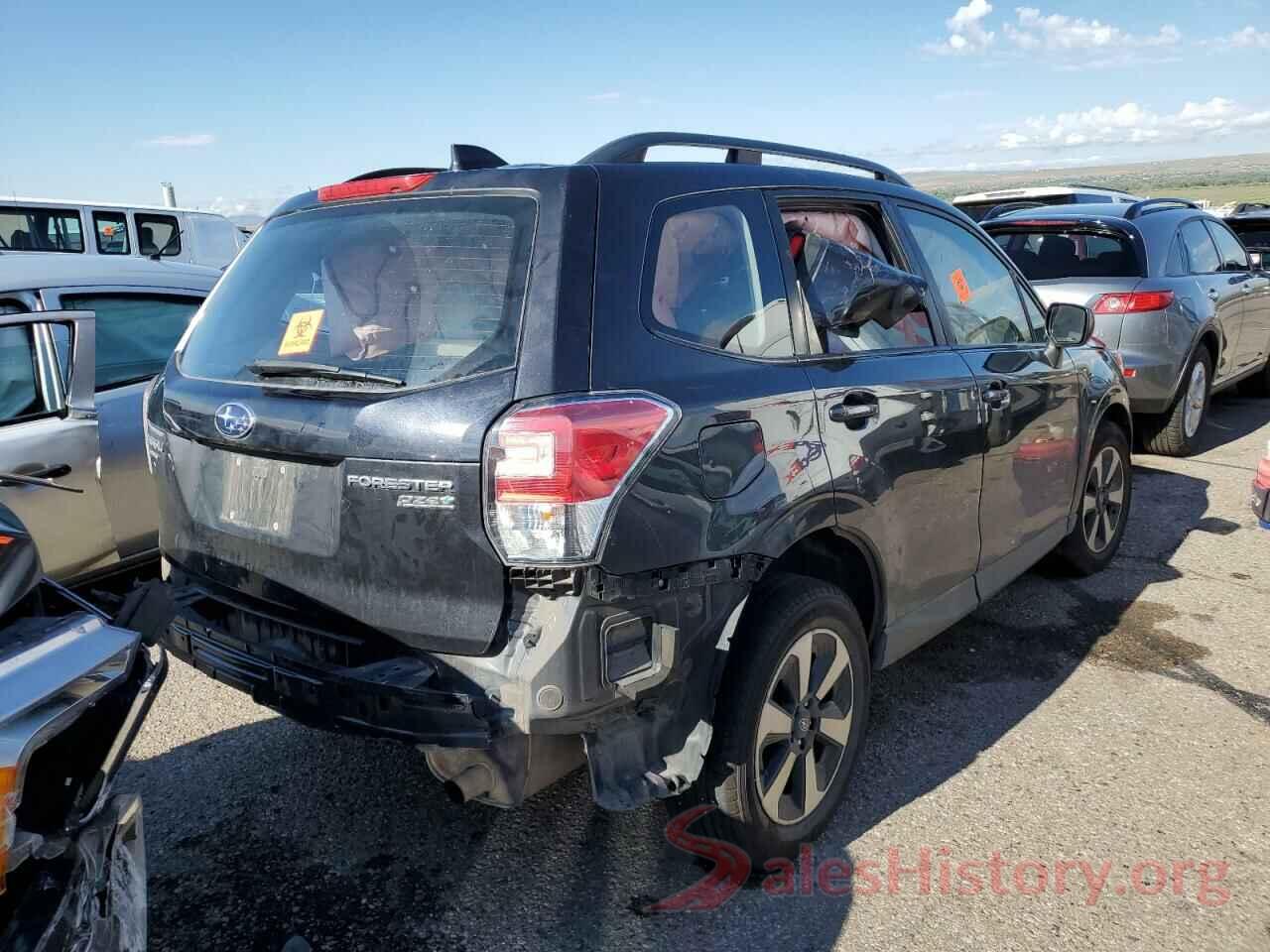 JF2SJABC7HH558607 2017 SUBARU FORESTER