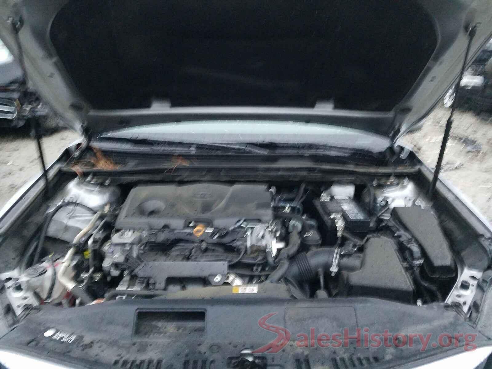 4T1B11HK0KU835735 2019 TOYOTA CAMRY