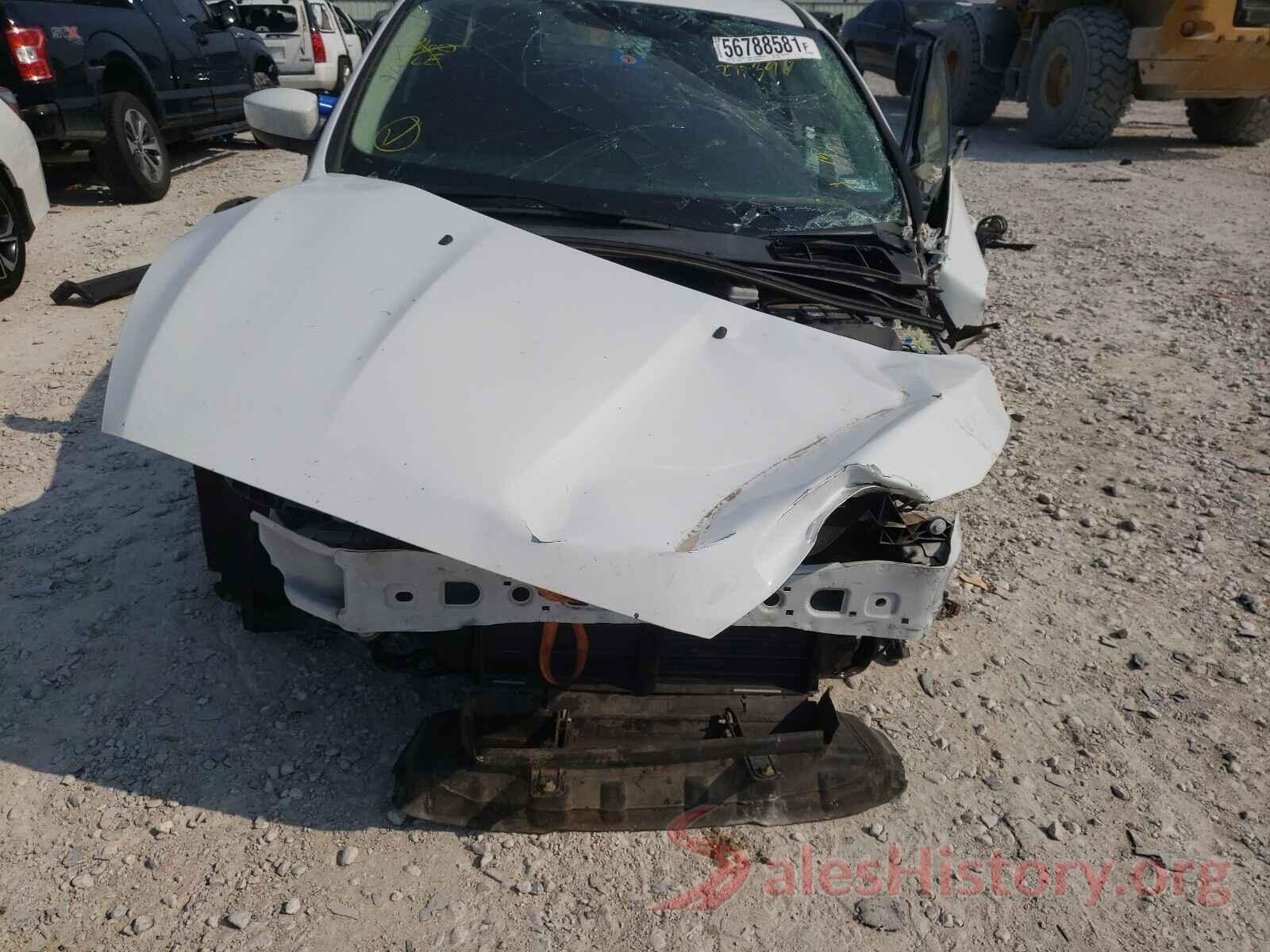 1FADP3F21JL277396 2018 FORD FOCUS