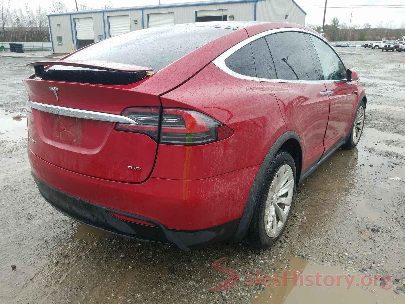 5YJXCAE28JF120976 2018 TESLA MODEL X