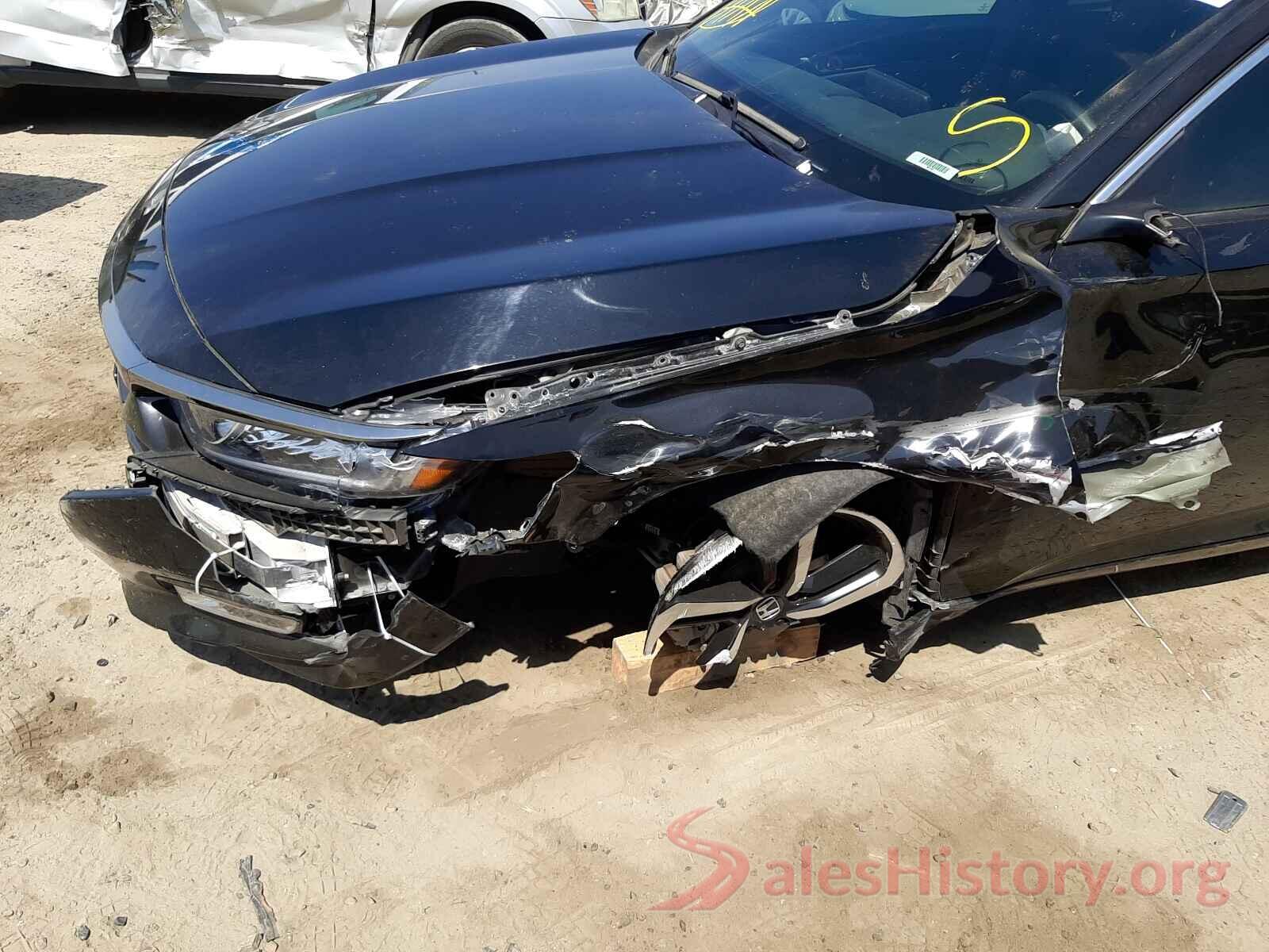 1HGCV1F32JA148654 2018 HONDA ACCORD