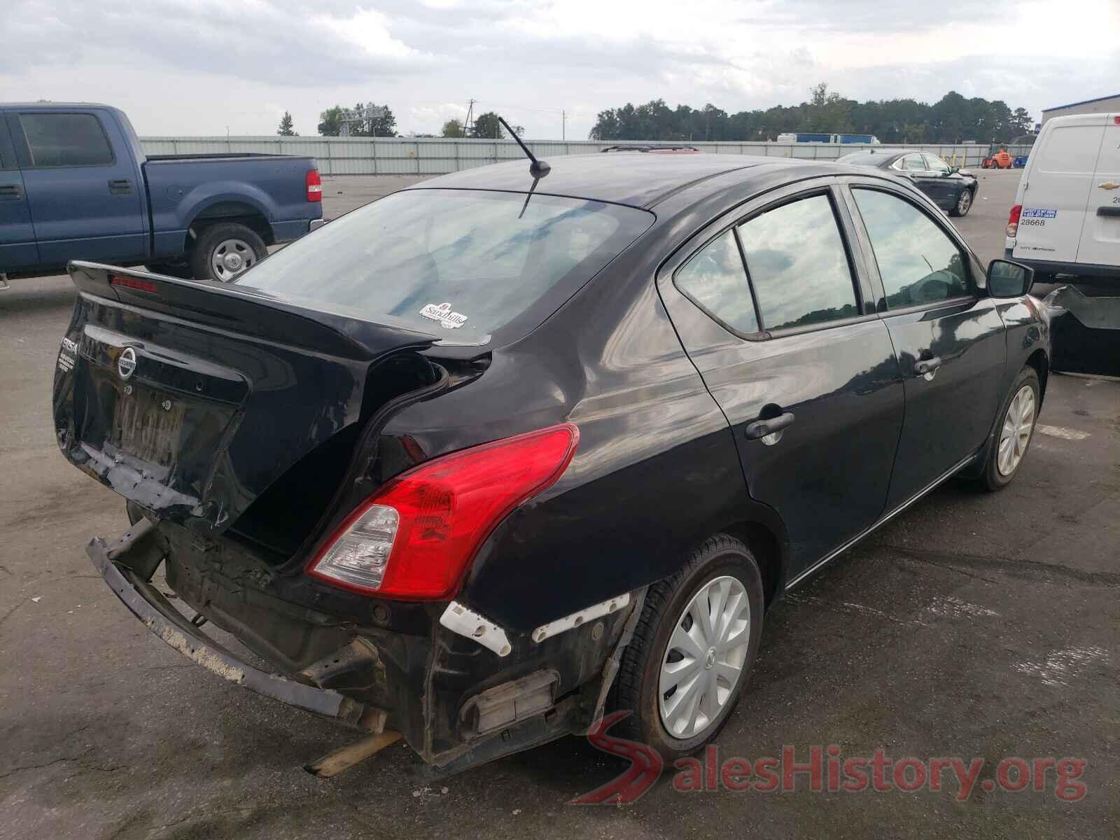 3N1CN7AP3JL826707 2018 NISSAN VERSA