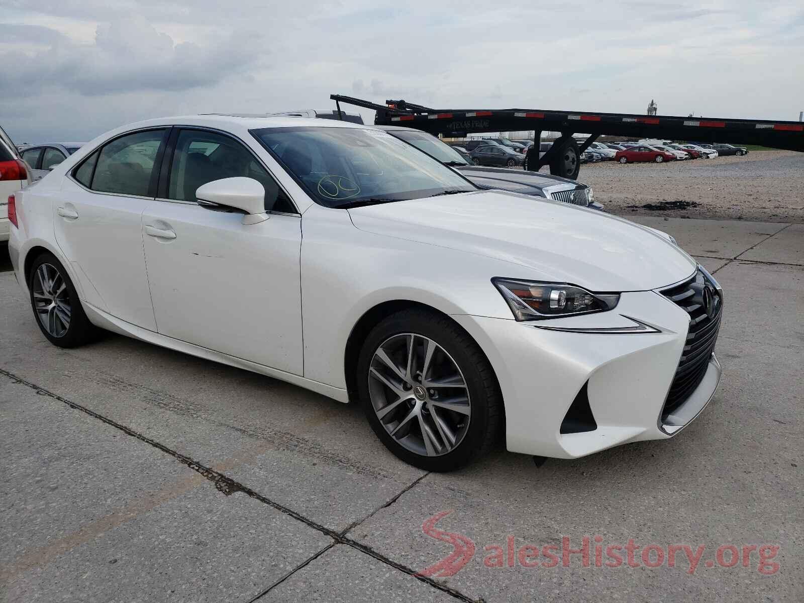 JTHBA1D22J5064275 2018 LEXUS IS