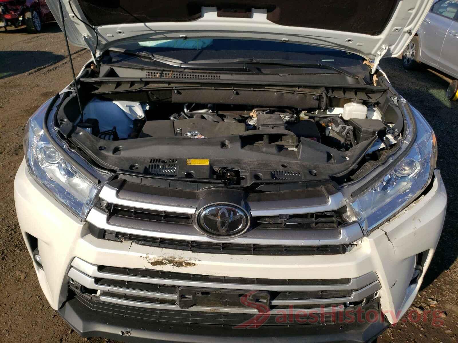 5TDJZRFH2JS548690 2018 TOYOTA HIGHLANDER