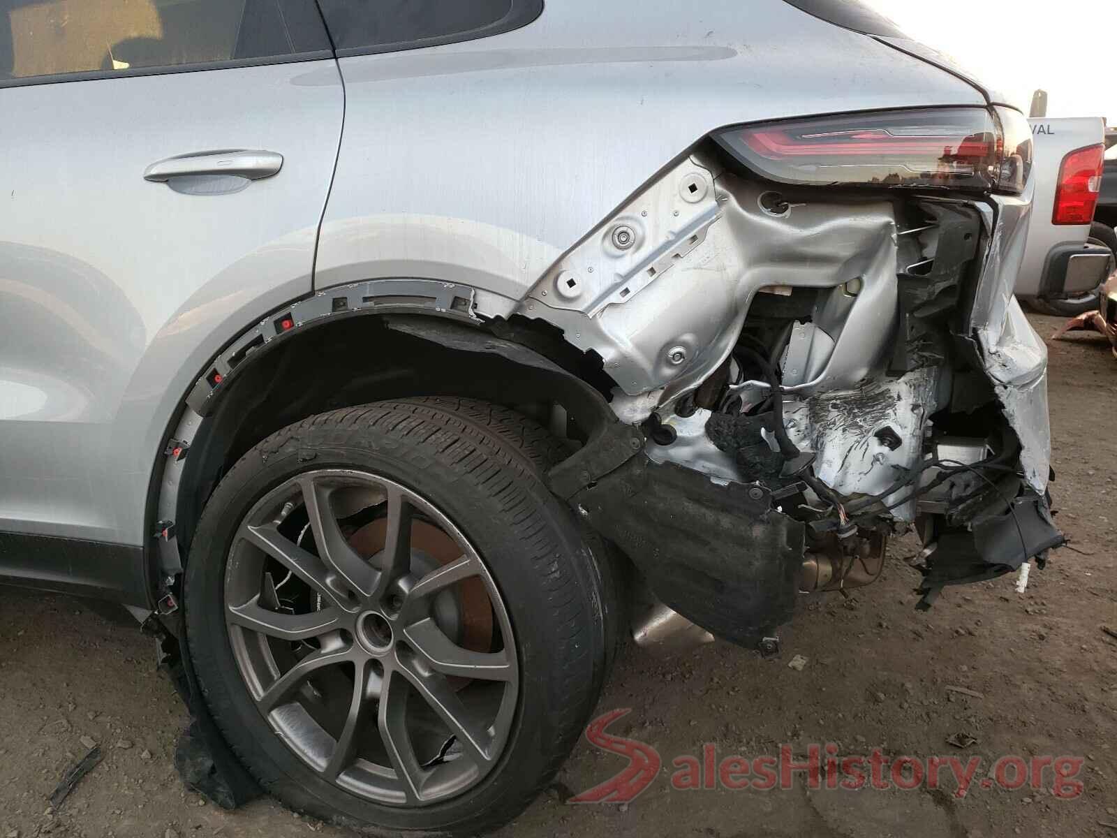 WP1AA2AY5KDA12317 2019 PORSCHE CAYENNE