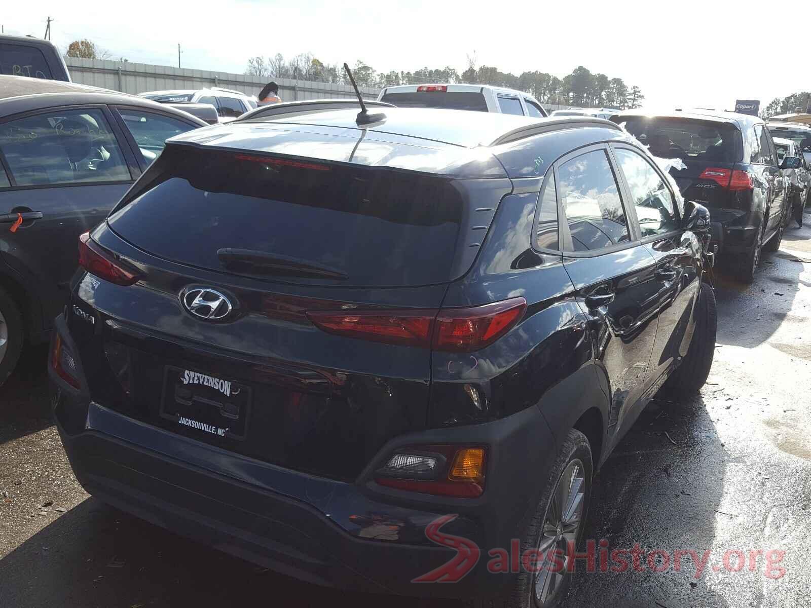 KM8K62AA7JU118692 2018 HYUNDAI KONA