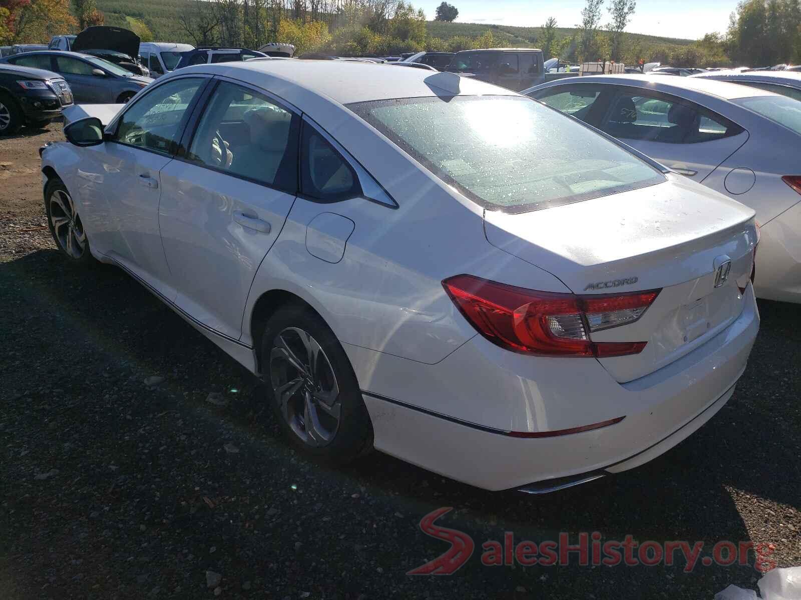 1HGCV1F52JA063833 2018 HONDA ACCORD