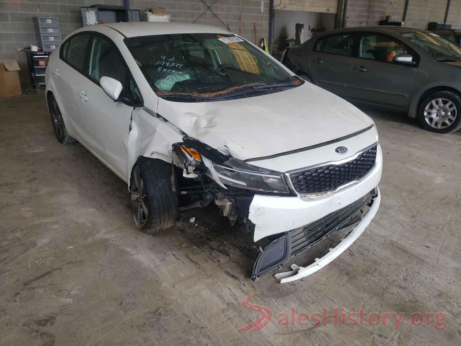 3KPFL4A72JE174374 2018 KIA FORTE