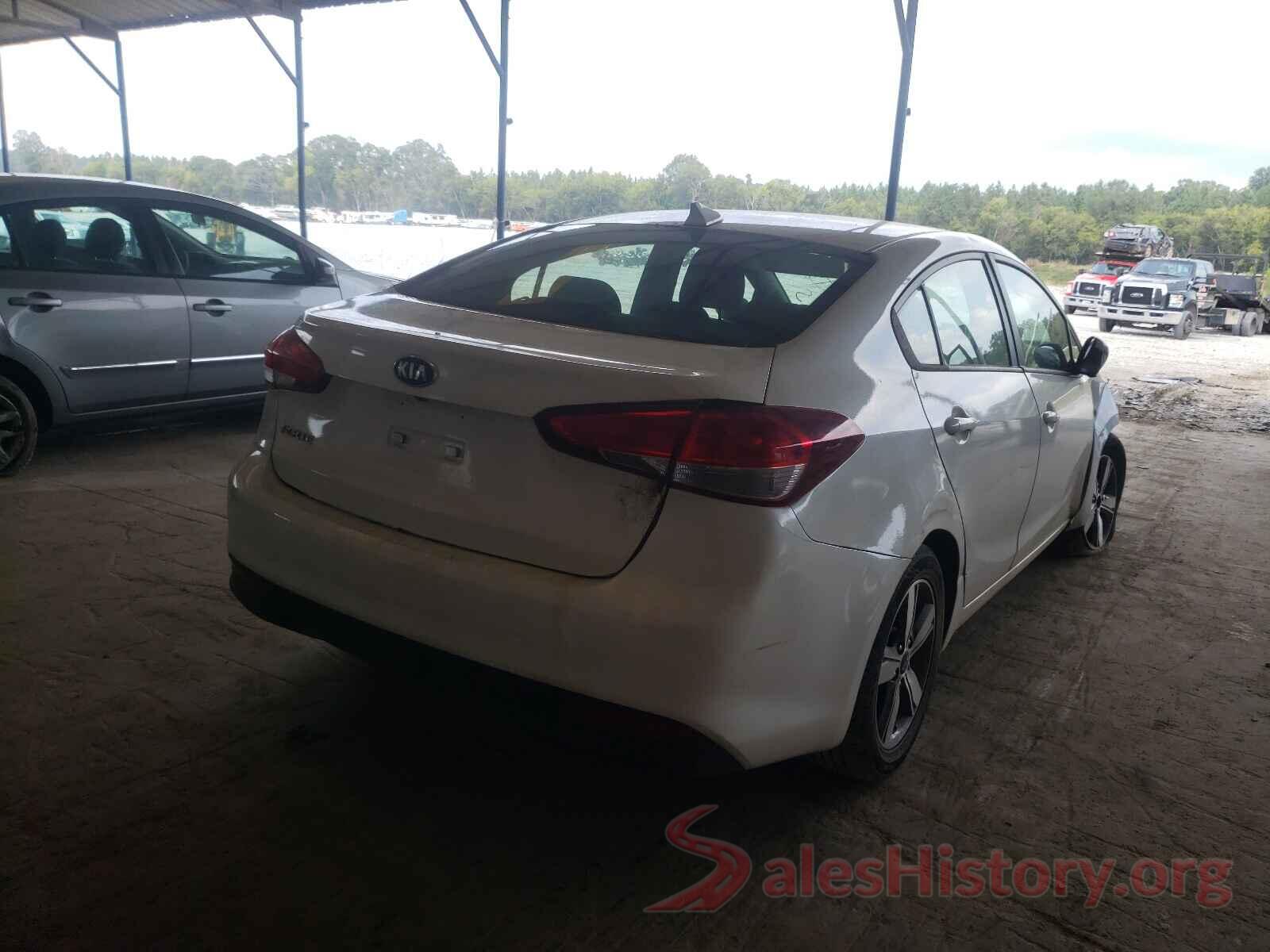 3KPFL4A72JE174374 2018 KIA FORTE