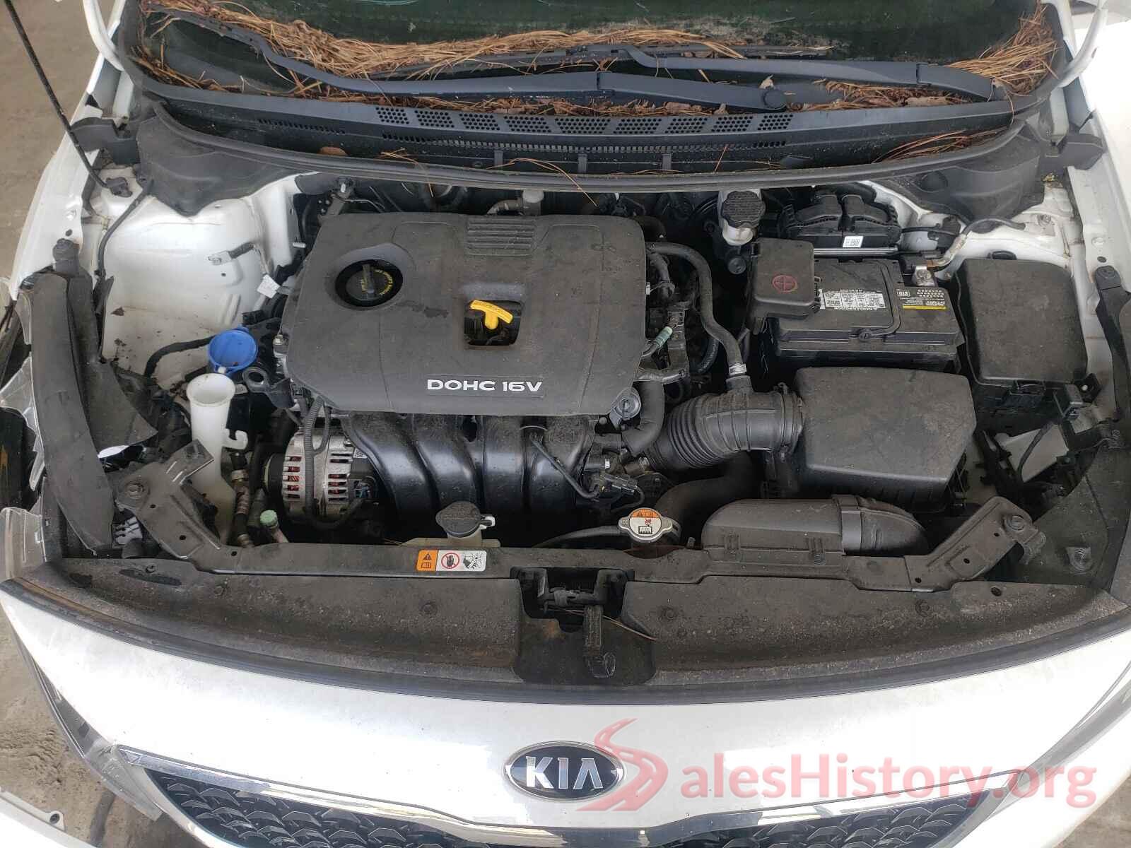 3KPFL4A72JE174374 2018 KIA FORTE