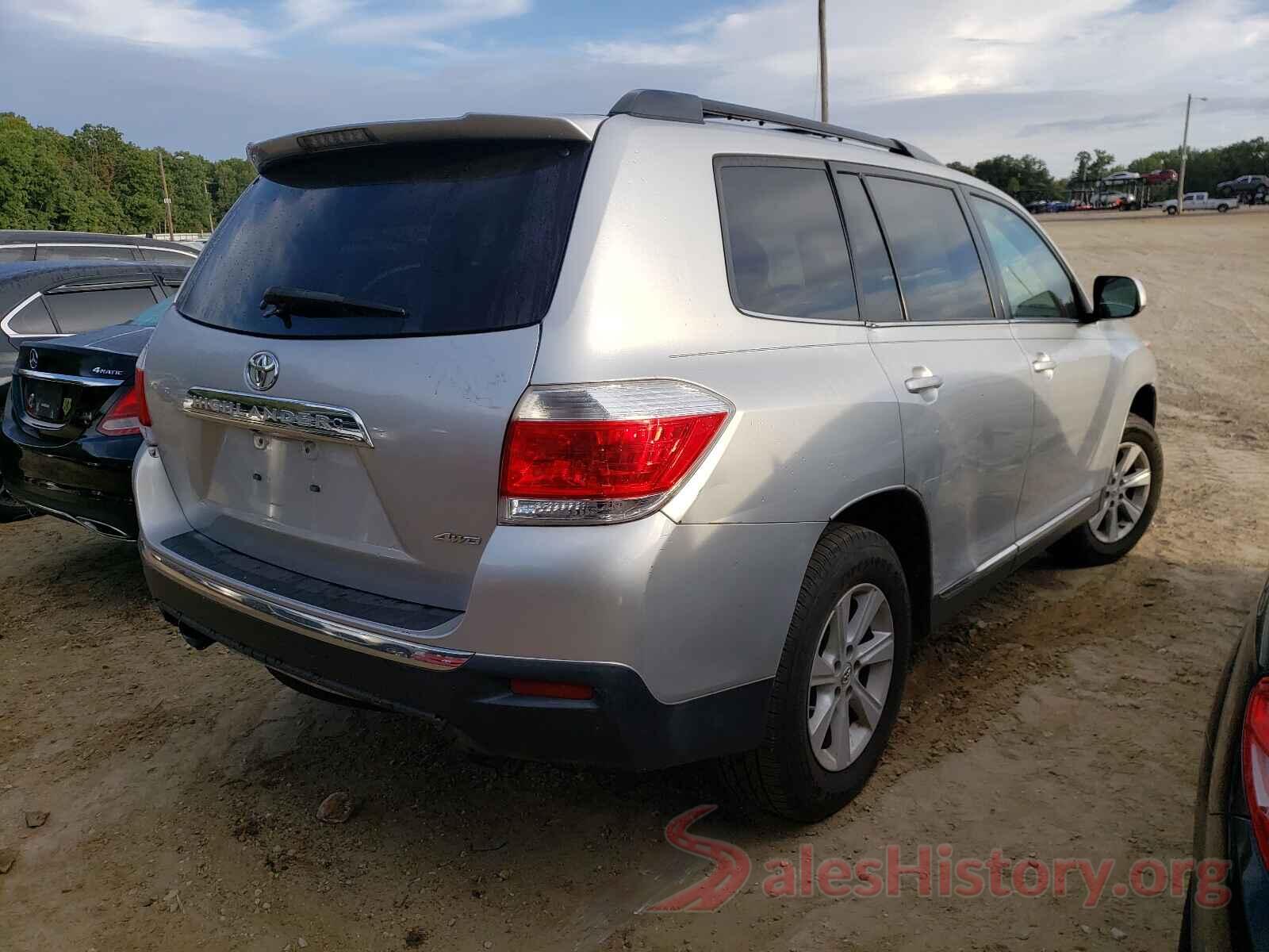 5TDBK3EH8DS239964 2013 TOYOTA HIGHLANDER