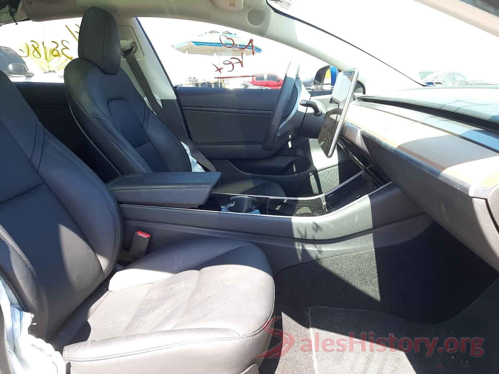 5YJ3E1EB0JF083964 2018 TESLA MODEL 3