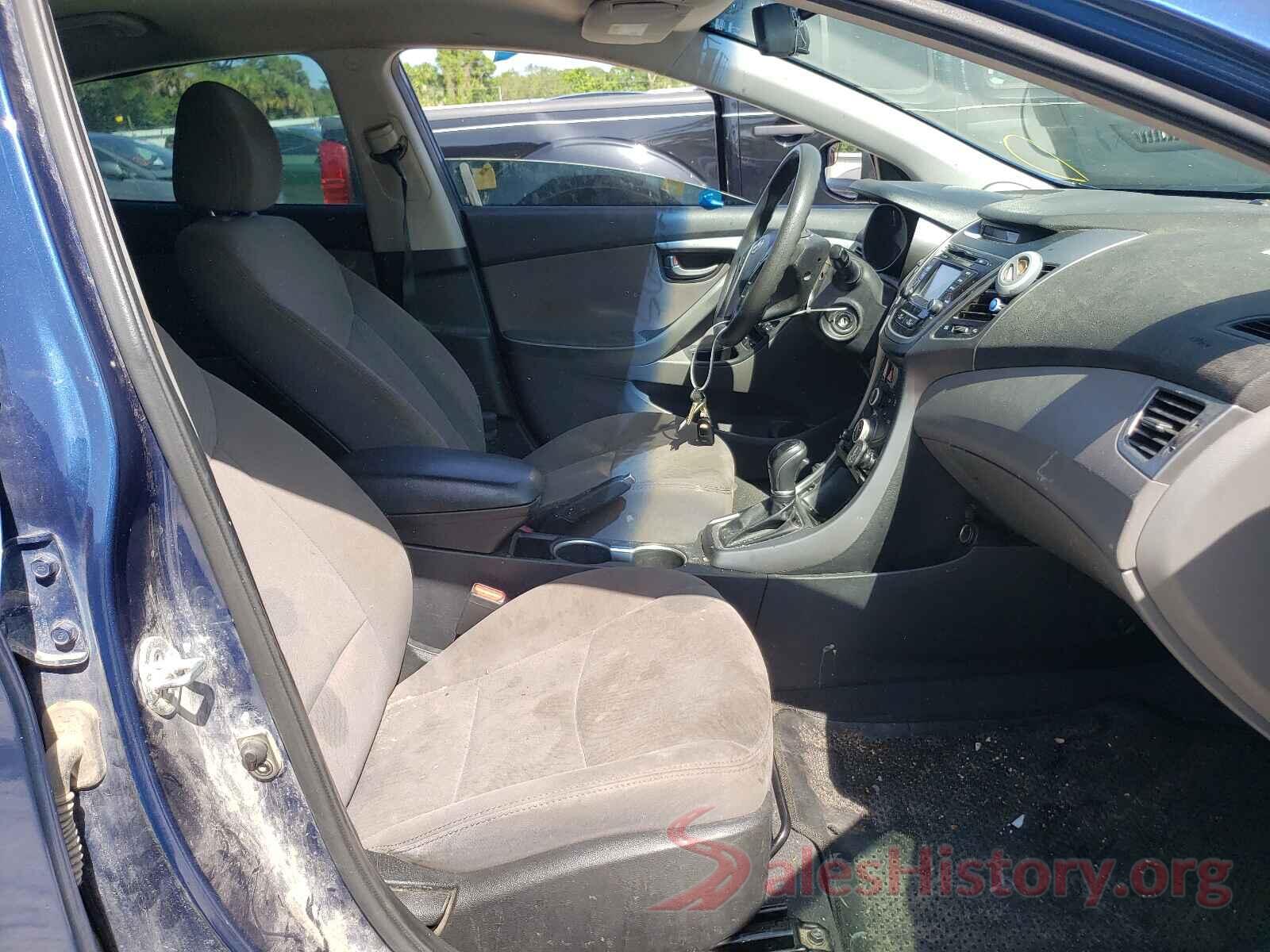 5NPDH4AE8GH720932 2016 HYUNDAI ELANTRA