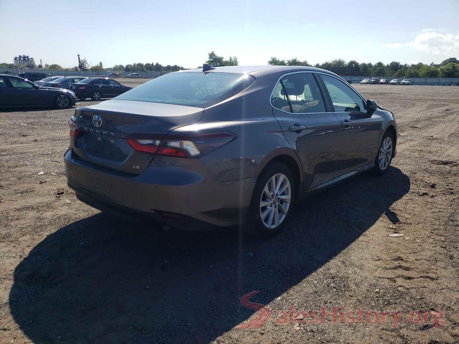 4T1C11AKXMU576673 2021 TOYOTA CAMRY