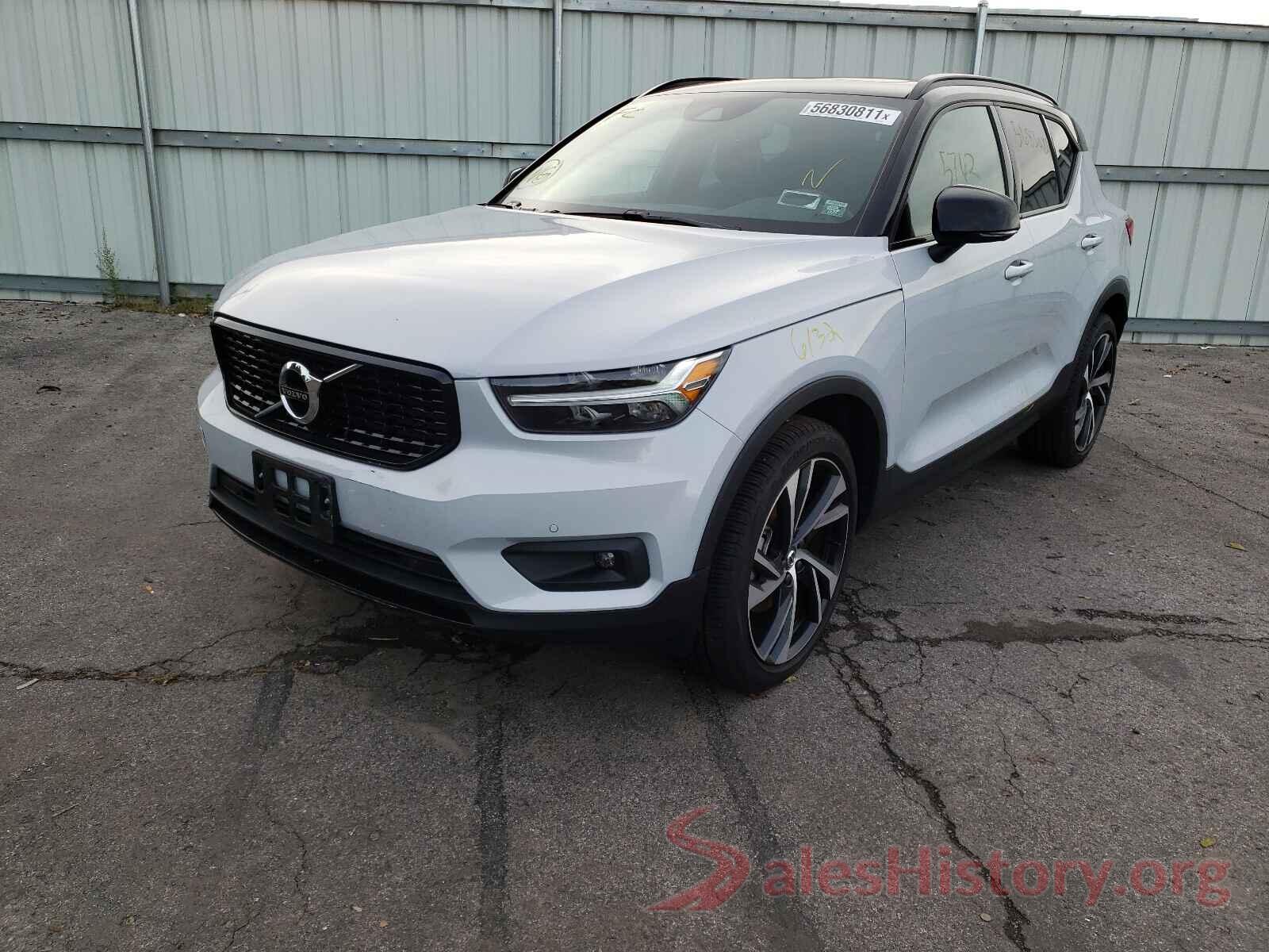 YV4162UM6M2471587 2021 VOLVO XC40