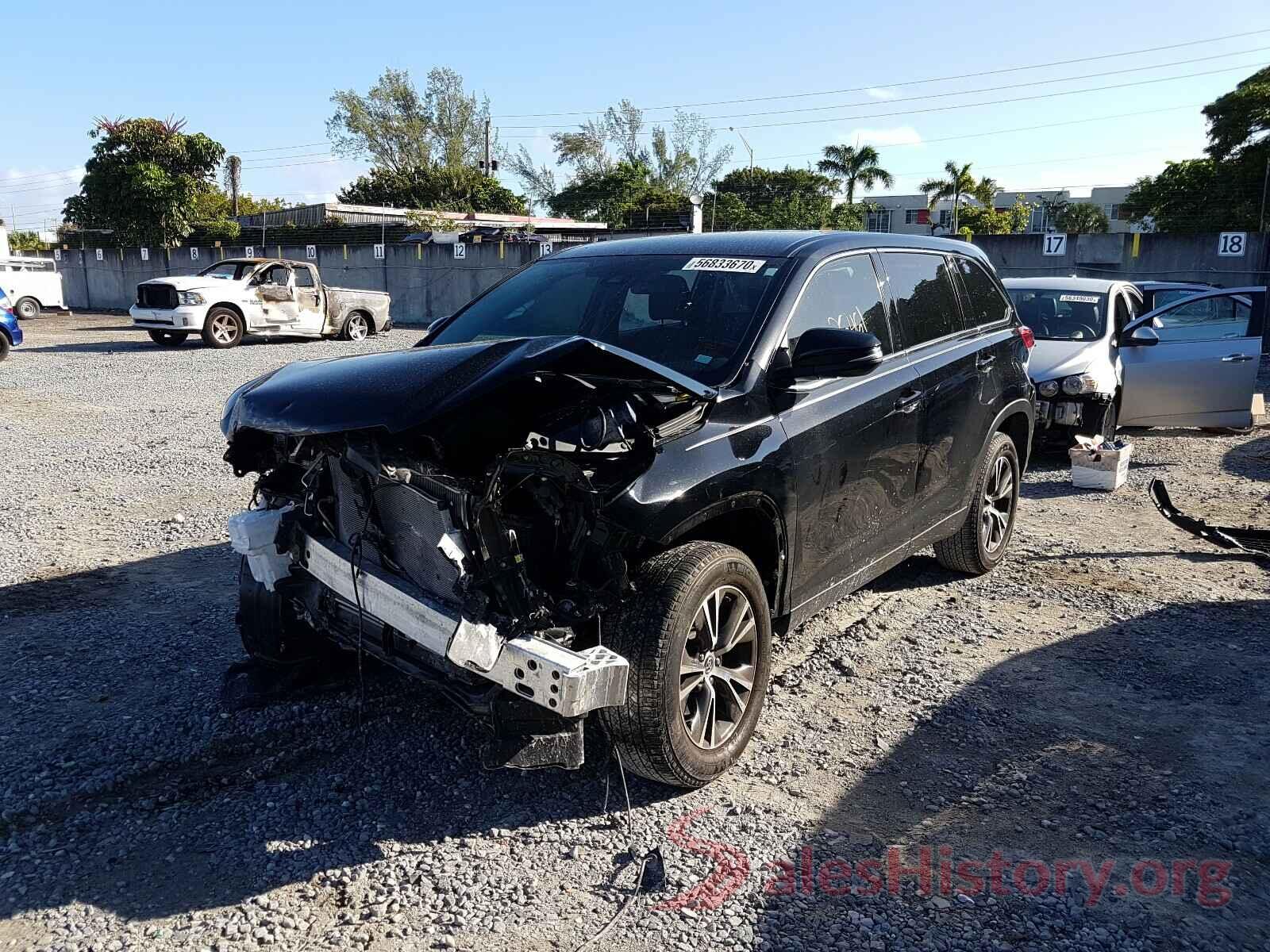 5TDZARFHXKS046912 2019 TOYOTA HIGHLANDER