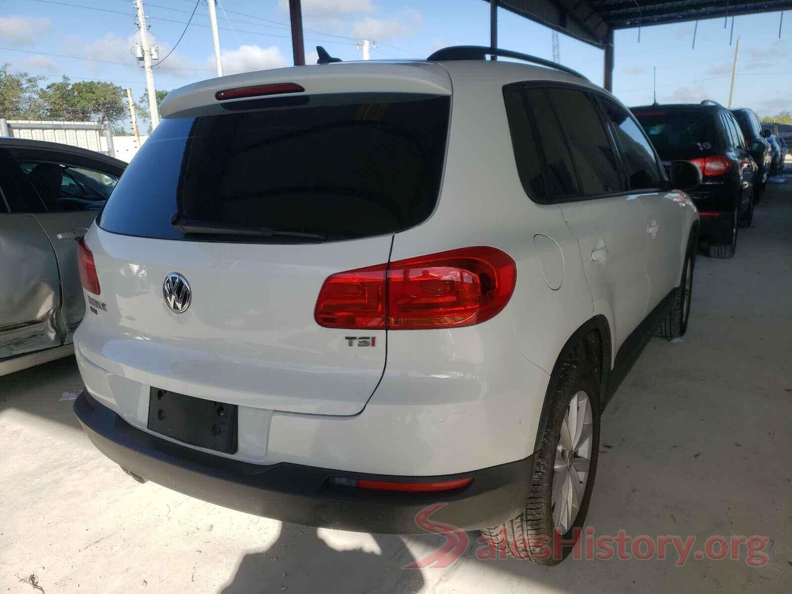 WVGAV7AX0HK047213 2017 VOLKSWAGEN TIGUAN