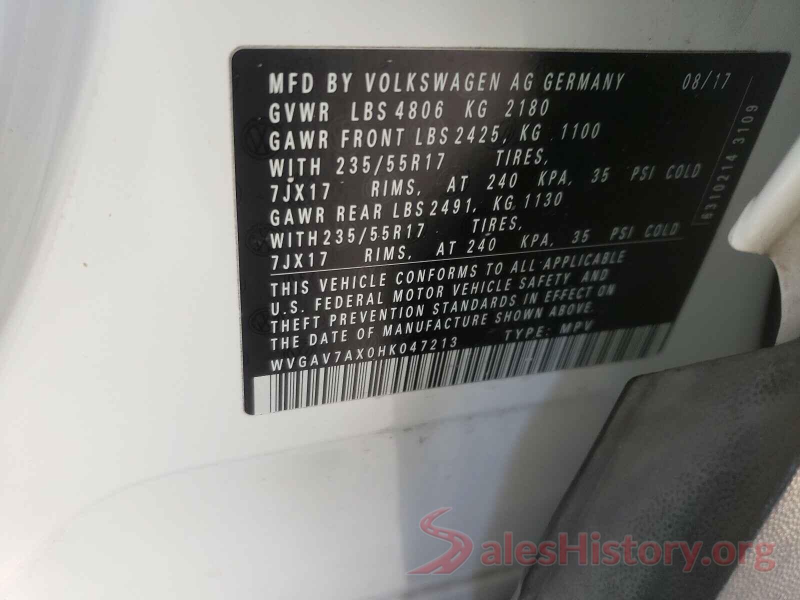 WVGAV7AX0HK047213 2017 VOLKSWAGEN TIGUAN