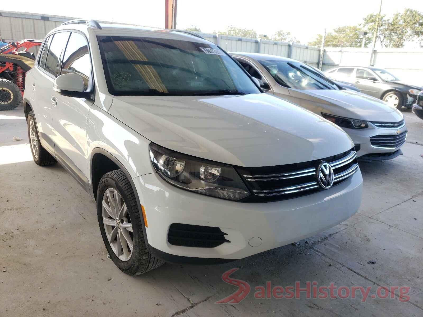 WVGAV7AX0HK047213 2017 VOLKSWAGEN TIGUAN