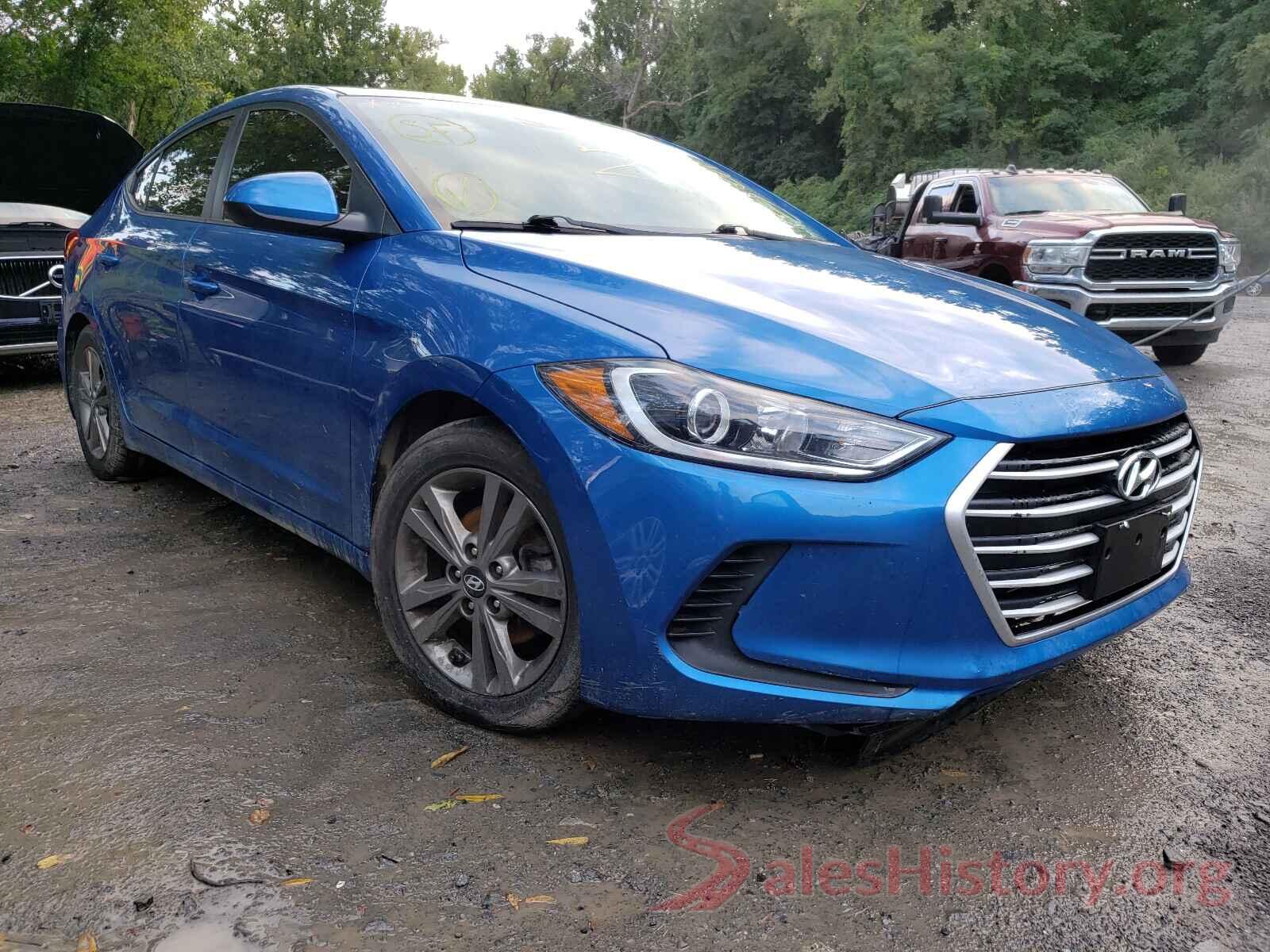 5NPD84LFXJH329570 2018 HYUNDAI ELANTRA