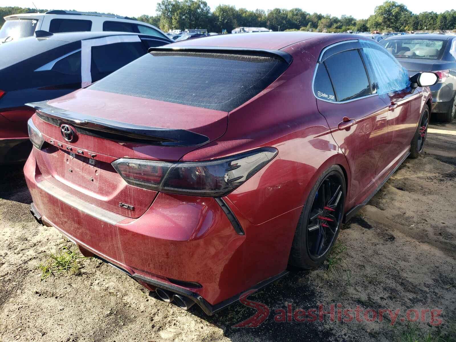 4T1B61HK8JU602511 2018 TOYOTA CAMRY