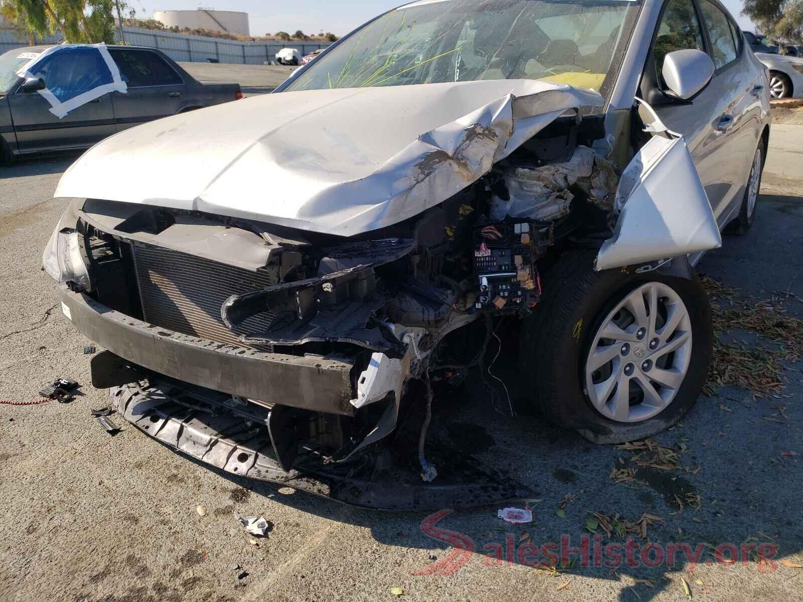 5NPD74LF0KH455974 2019 HYUNDAI ELANTRA