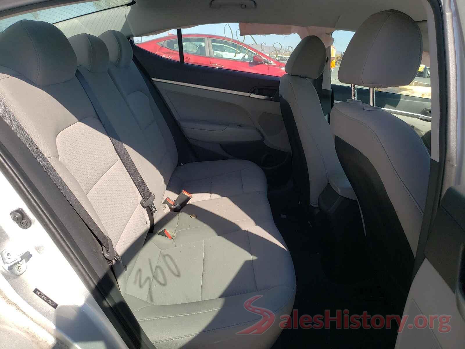 5NPD74LF0KH455974 2019 HYUNDAI ELANTRA