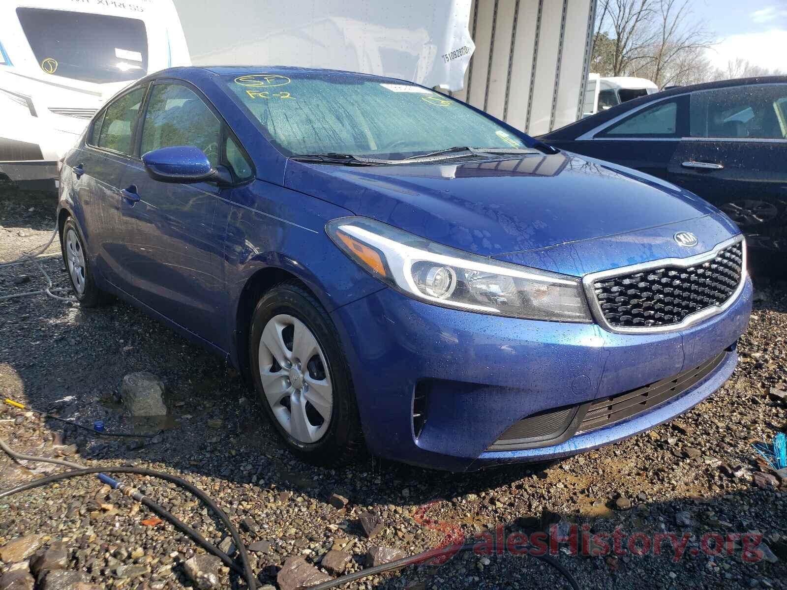 3KPFK4A78JE258072 2018 KIA FORTE