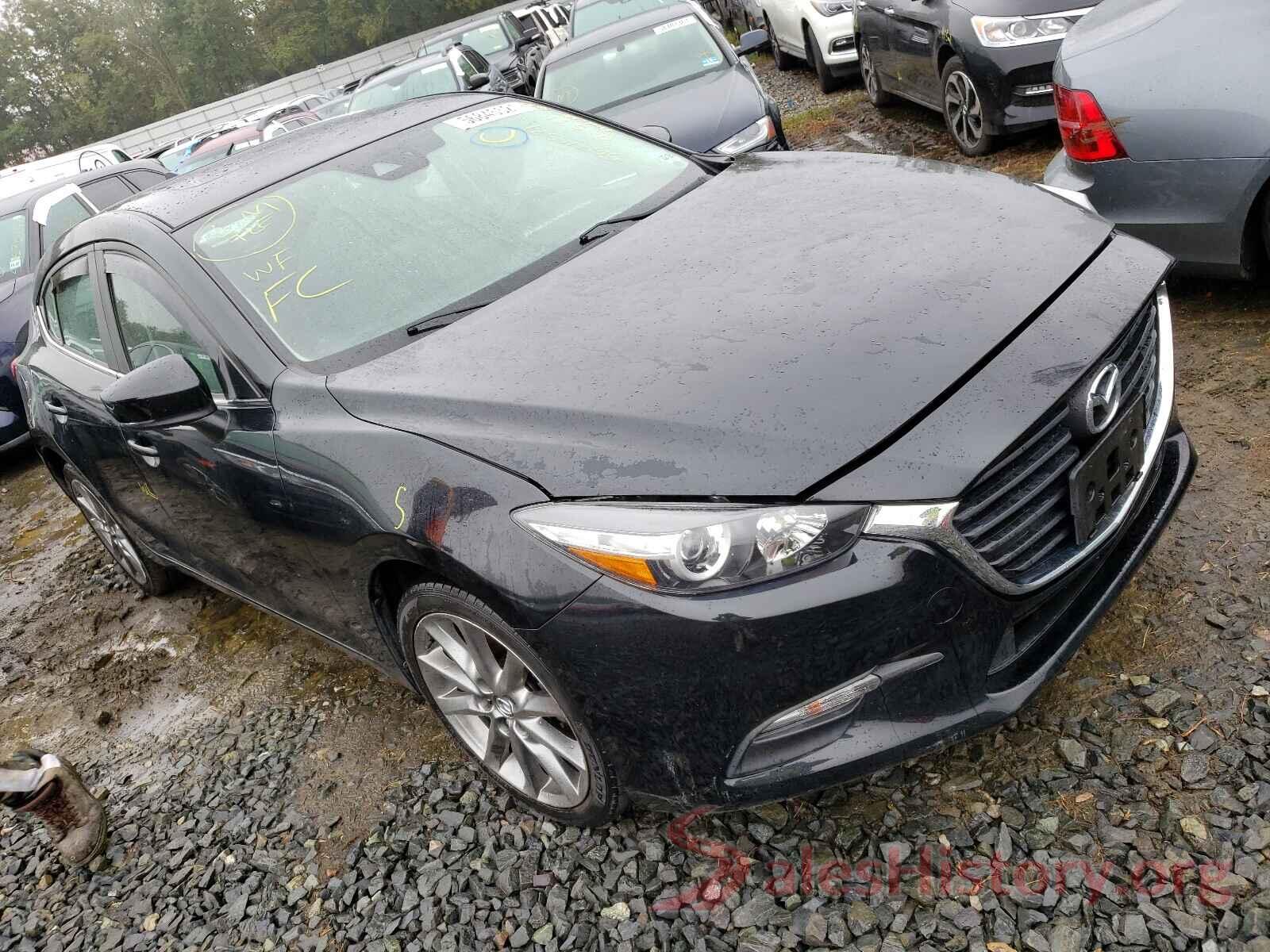 3MZBN1L36JM248321 2018 MAZDA 3