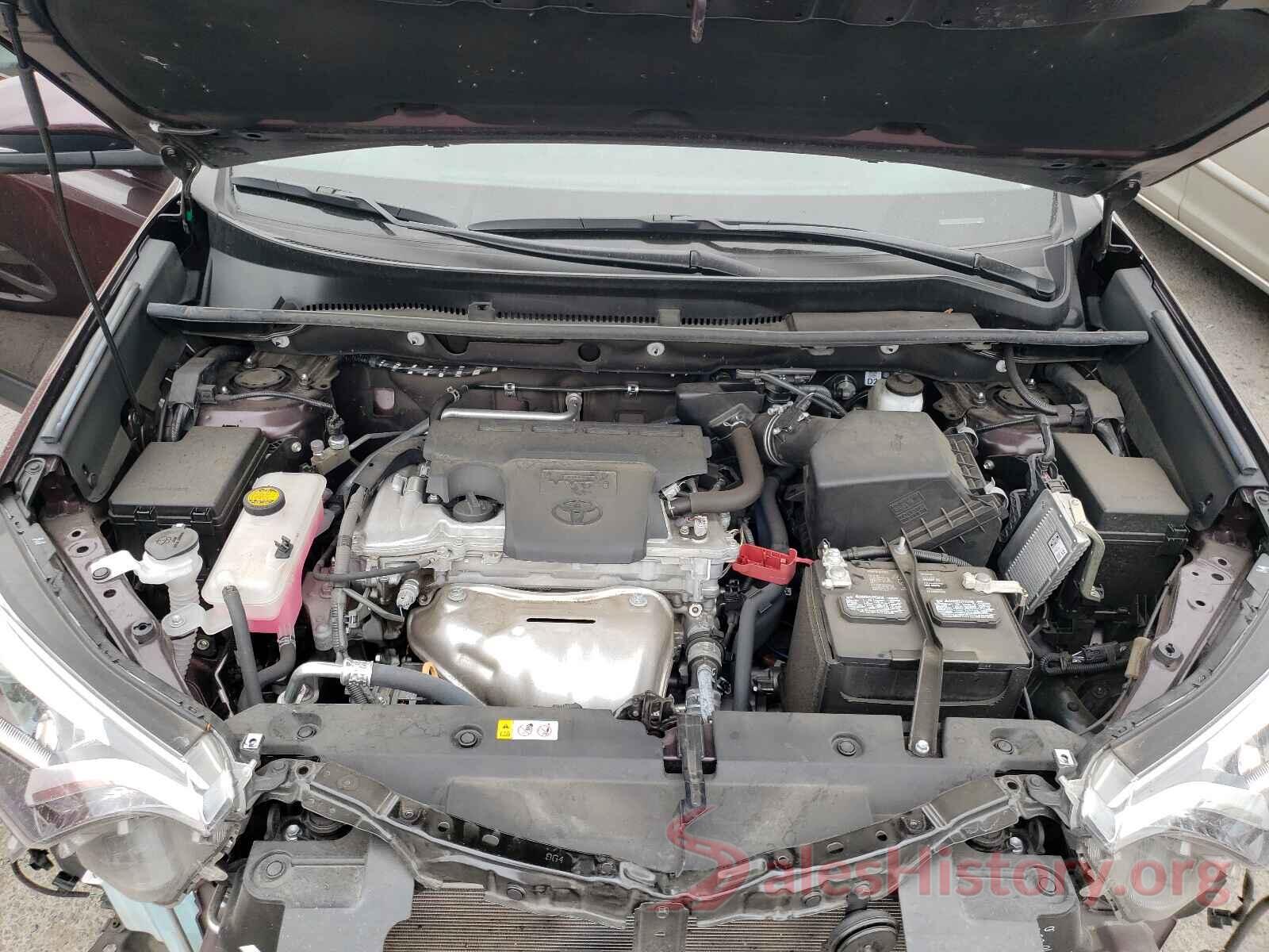 2T3DFREV2JW854395 2018 TOYOTA RAV4