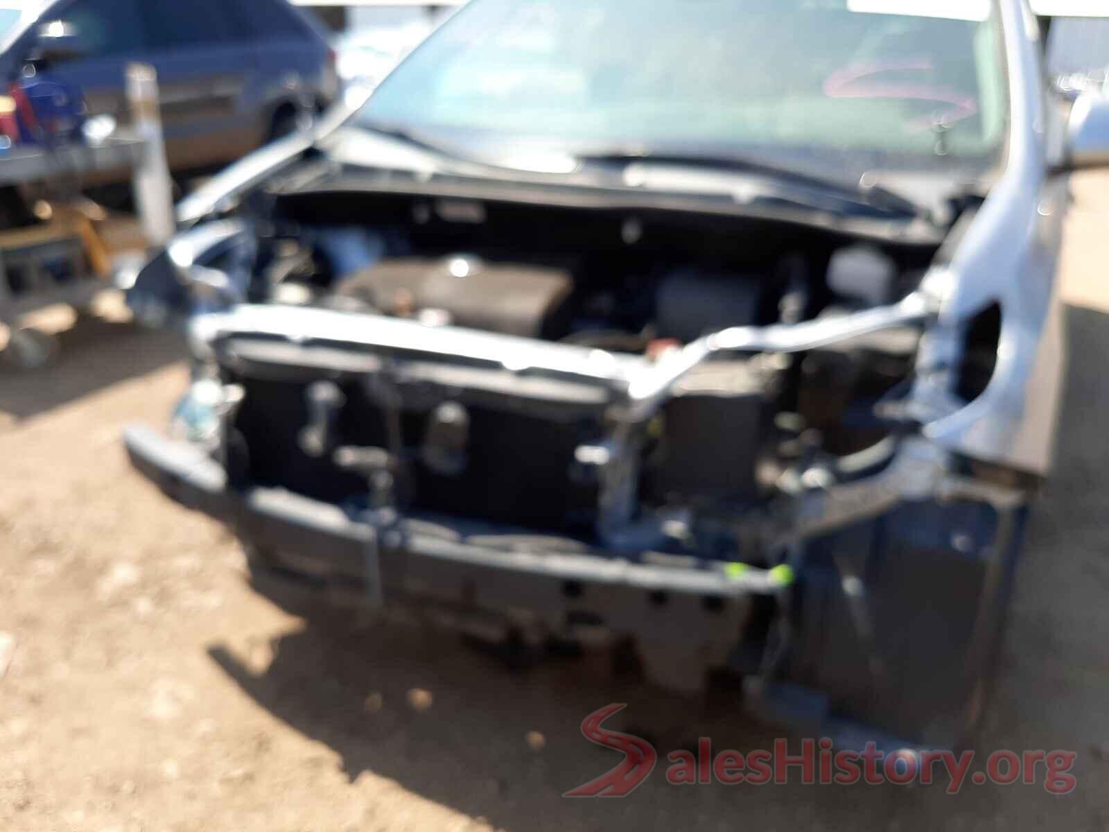 5TDKZ3DC9JS964809 2018 TOYOTA SIENNA