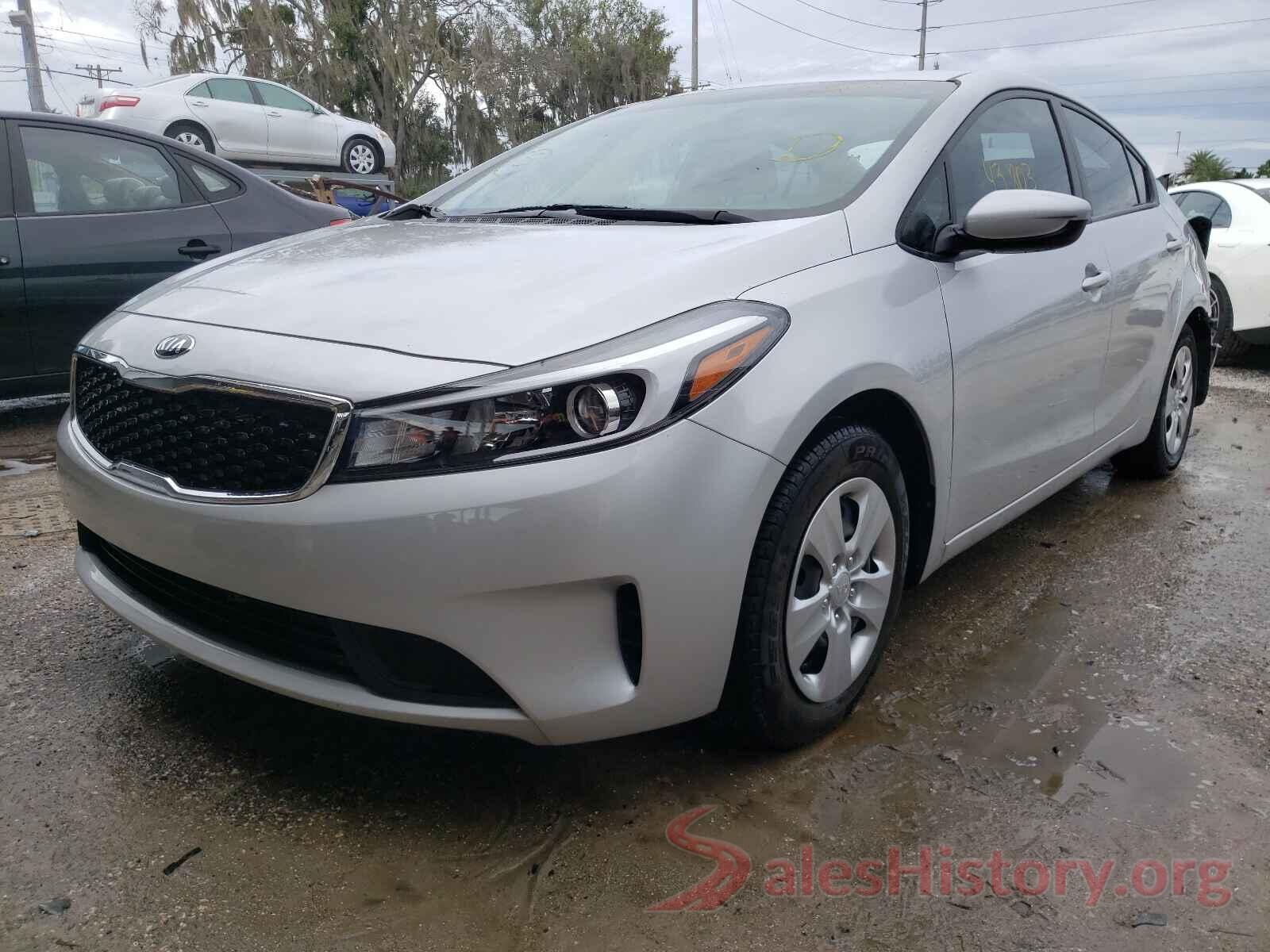 3KPFL4A79JE281907 2018 KIA FORTE